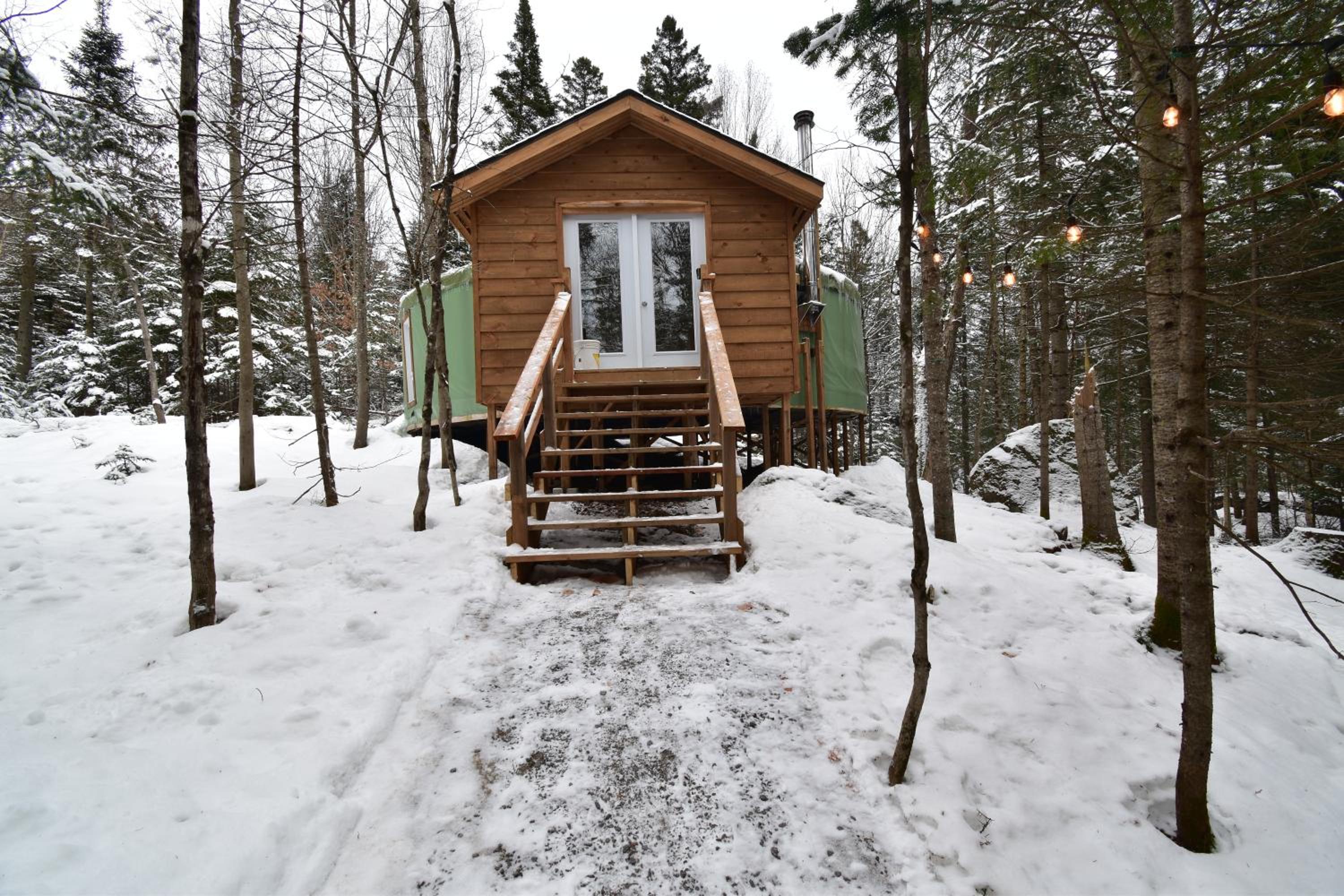 Le Partage Lodge: Destination plein air et sociale