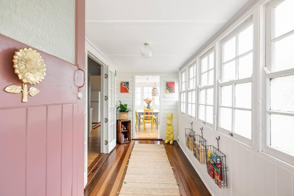 Camellia Cottage! CBD Diamond!