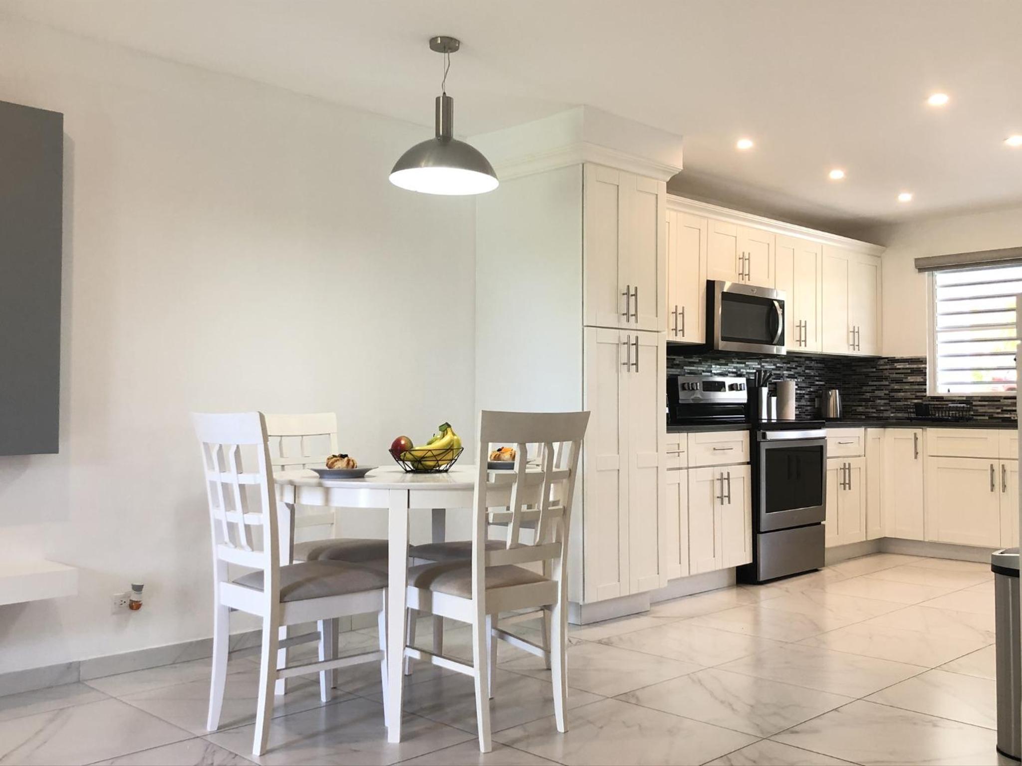 101E Jolly Harbour