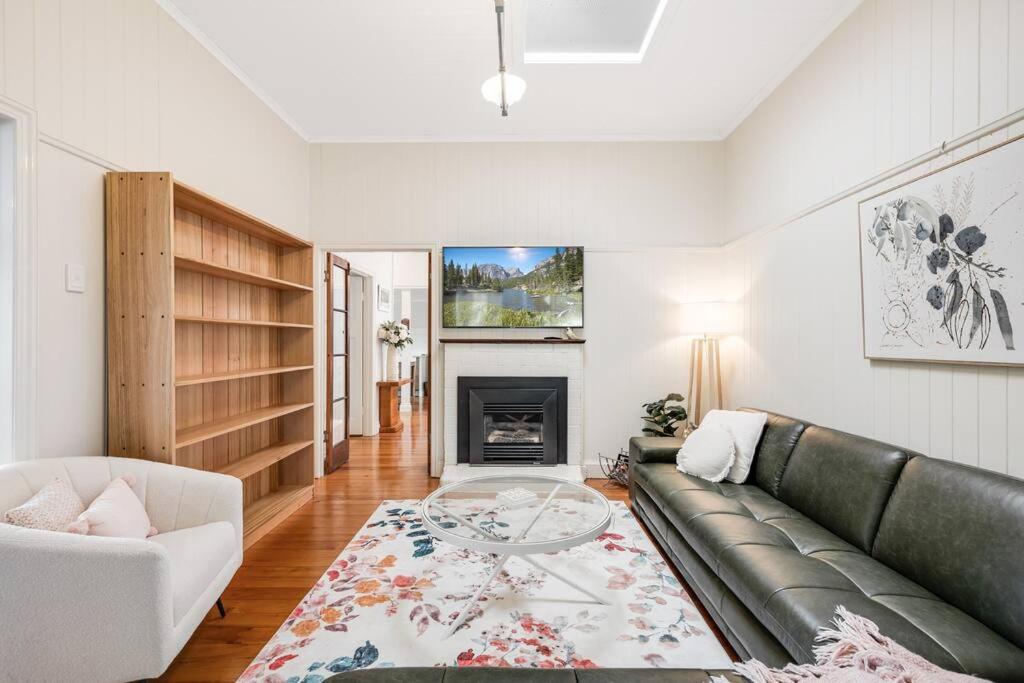 Historic Charm & Elegance, Near Grammar!
