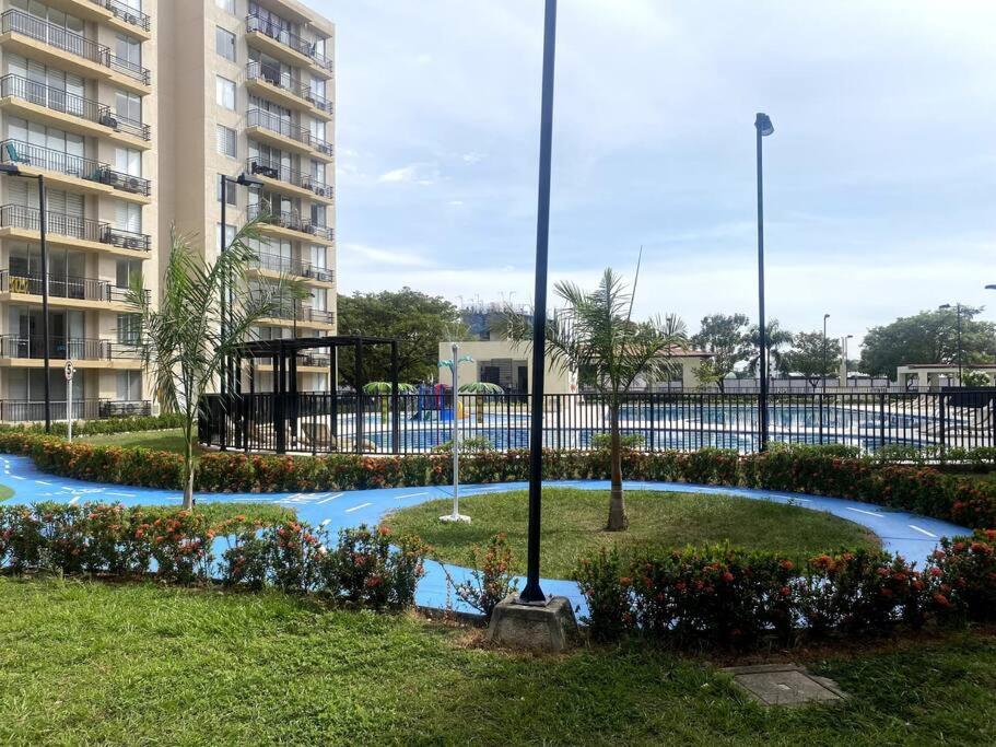 Apartamento Ricurte Piscina Condominio