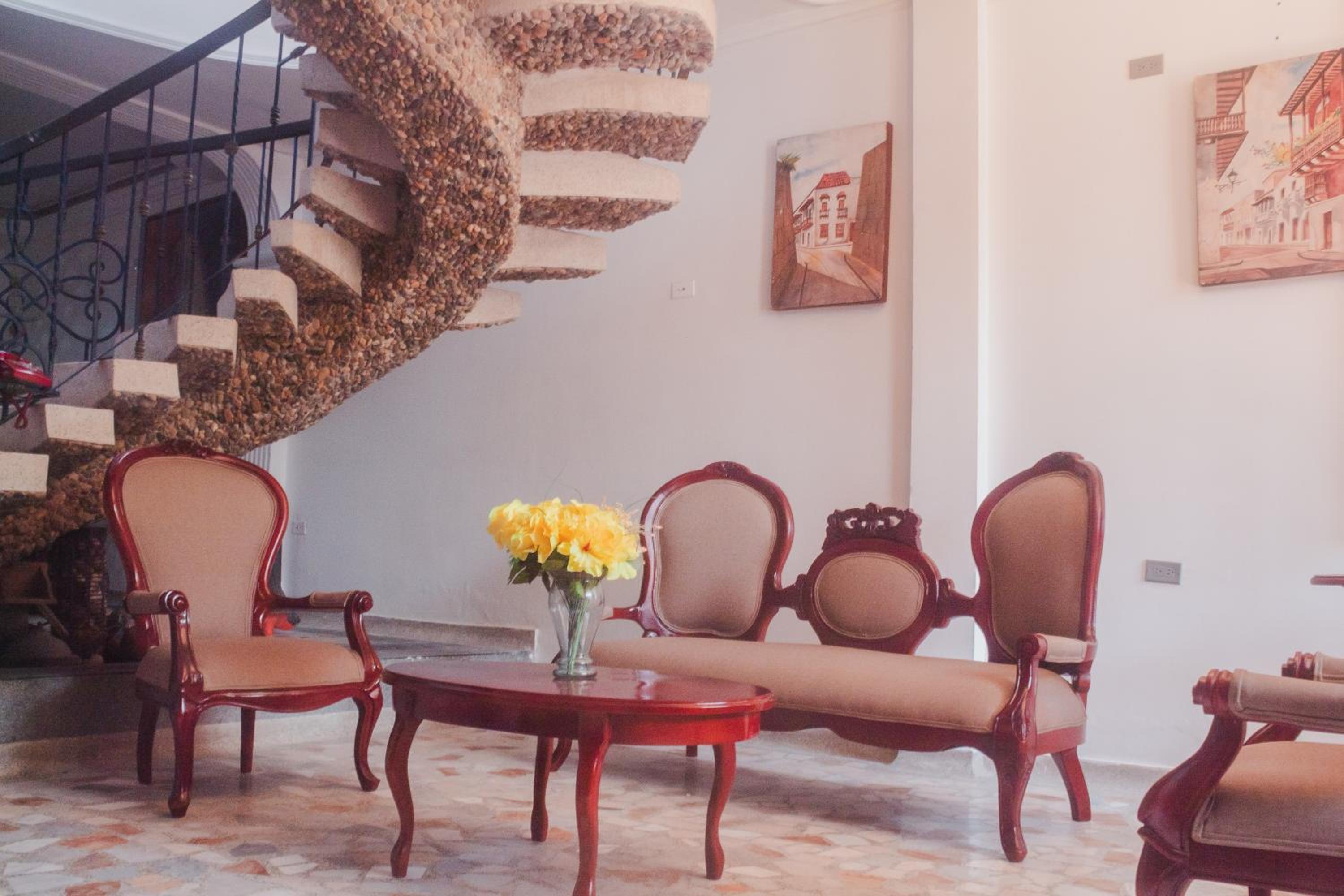 HOSTAL CASA TIO POLI