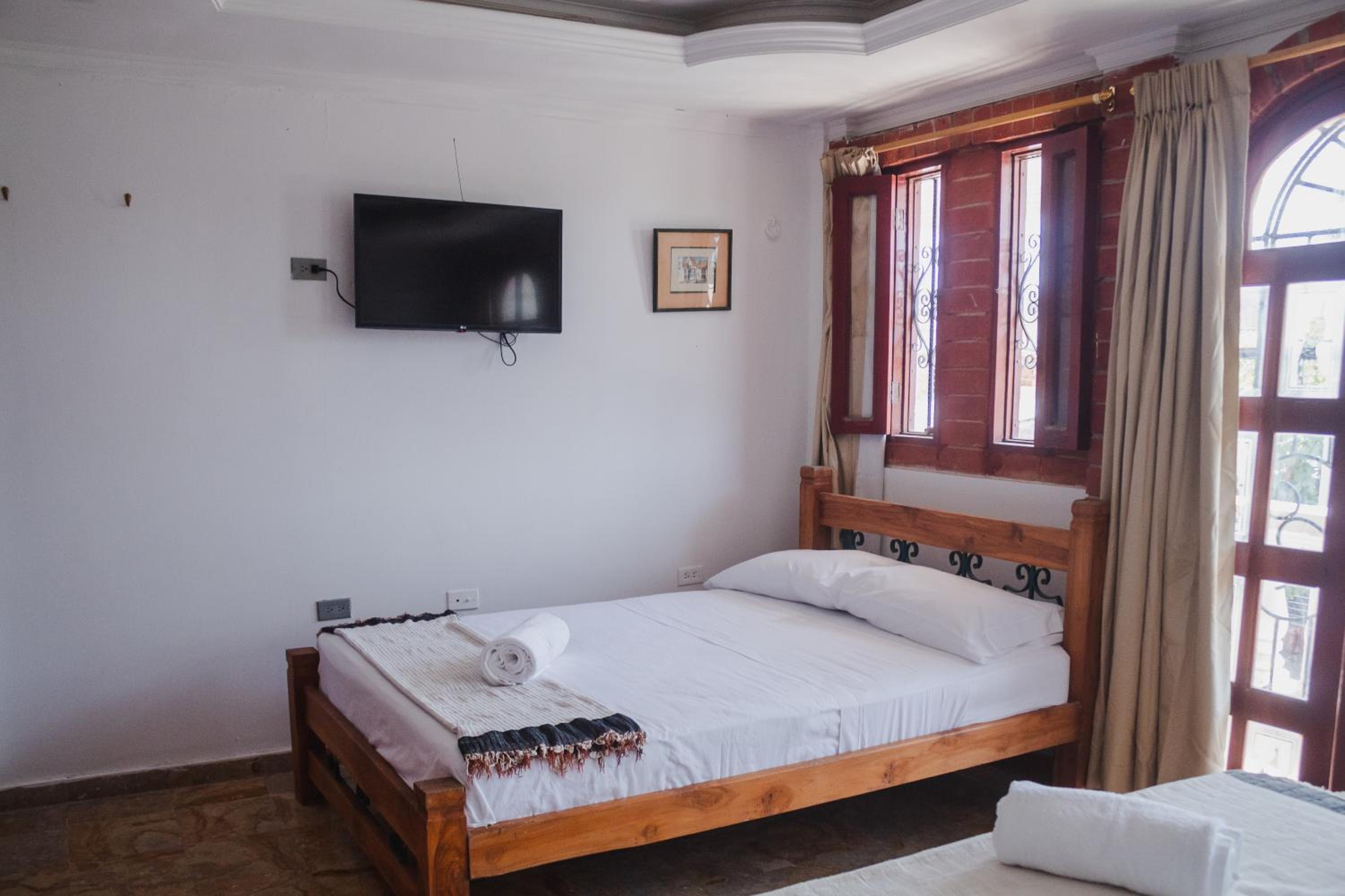 HOSTAL CASA TIO POLI