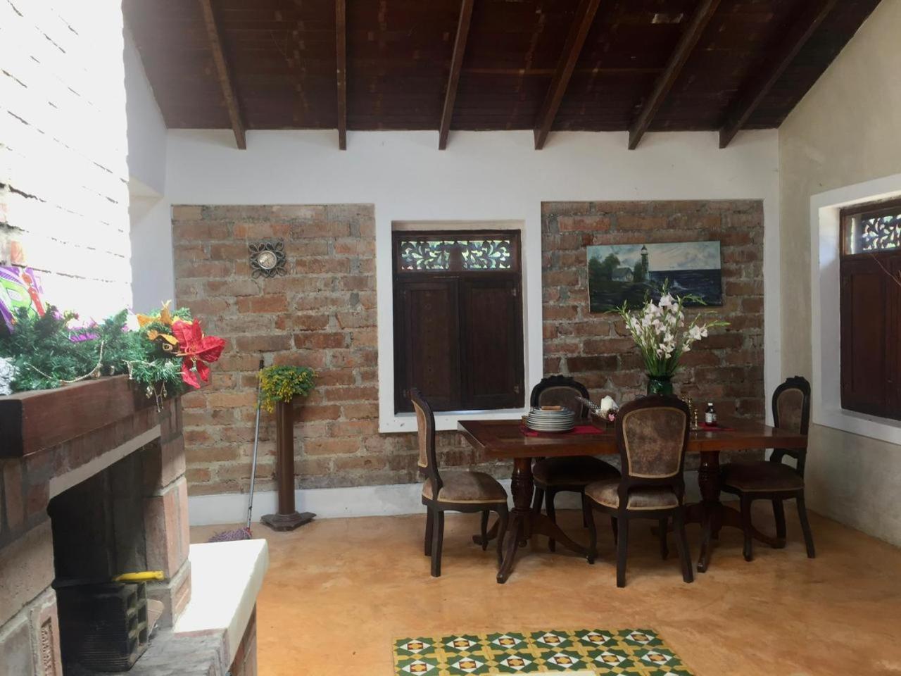 Espectacular Casa Finca en el Corazon de Santa Elena