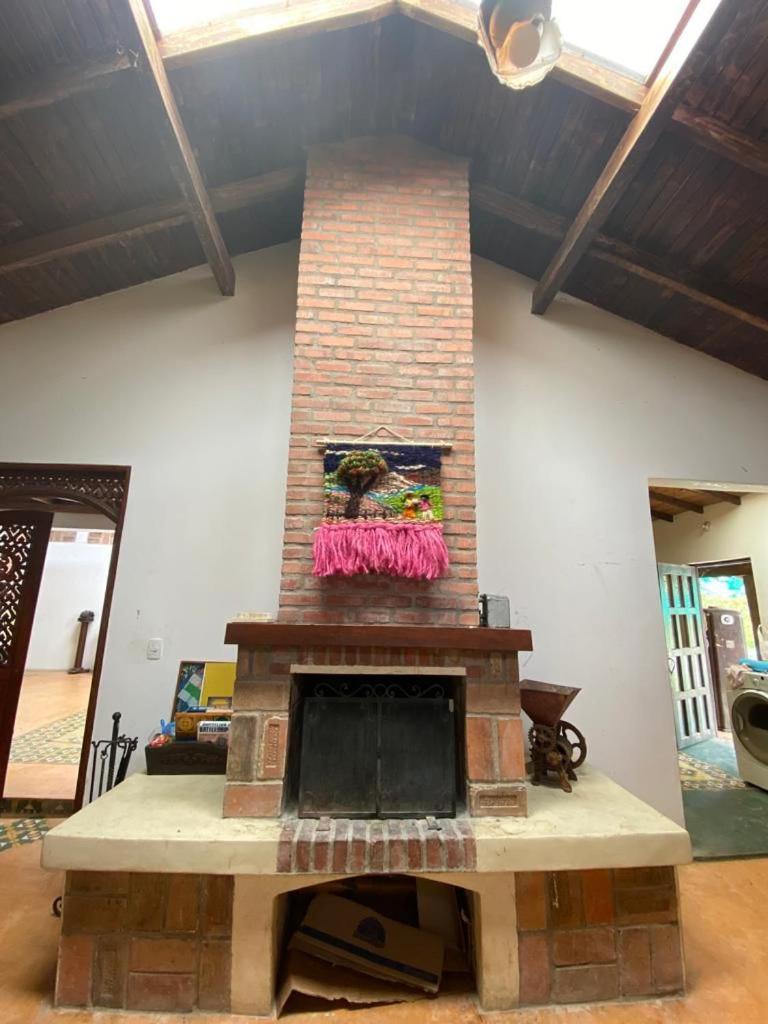 Espectacular Casa Finca en el Corazon de Santa Elena