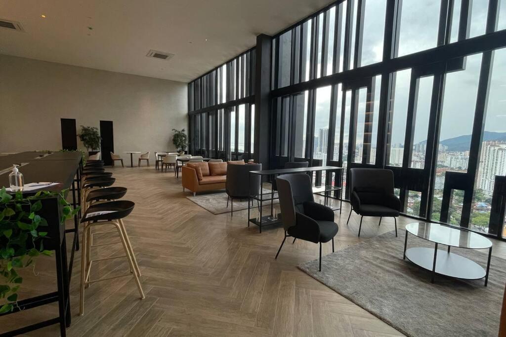 Beacon Suites #Georgetown #RoofTopPool #23 #2Bedrooms photo 4