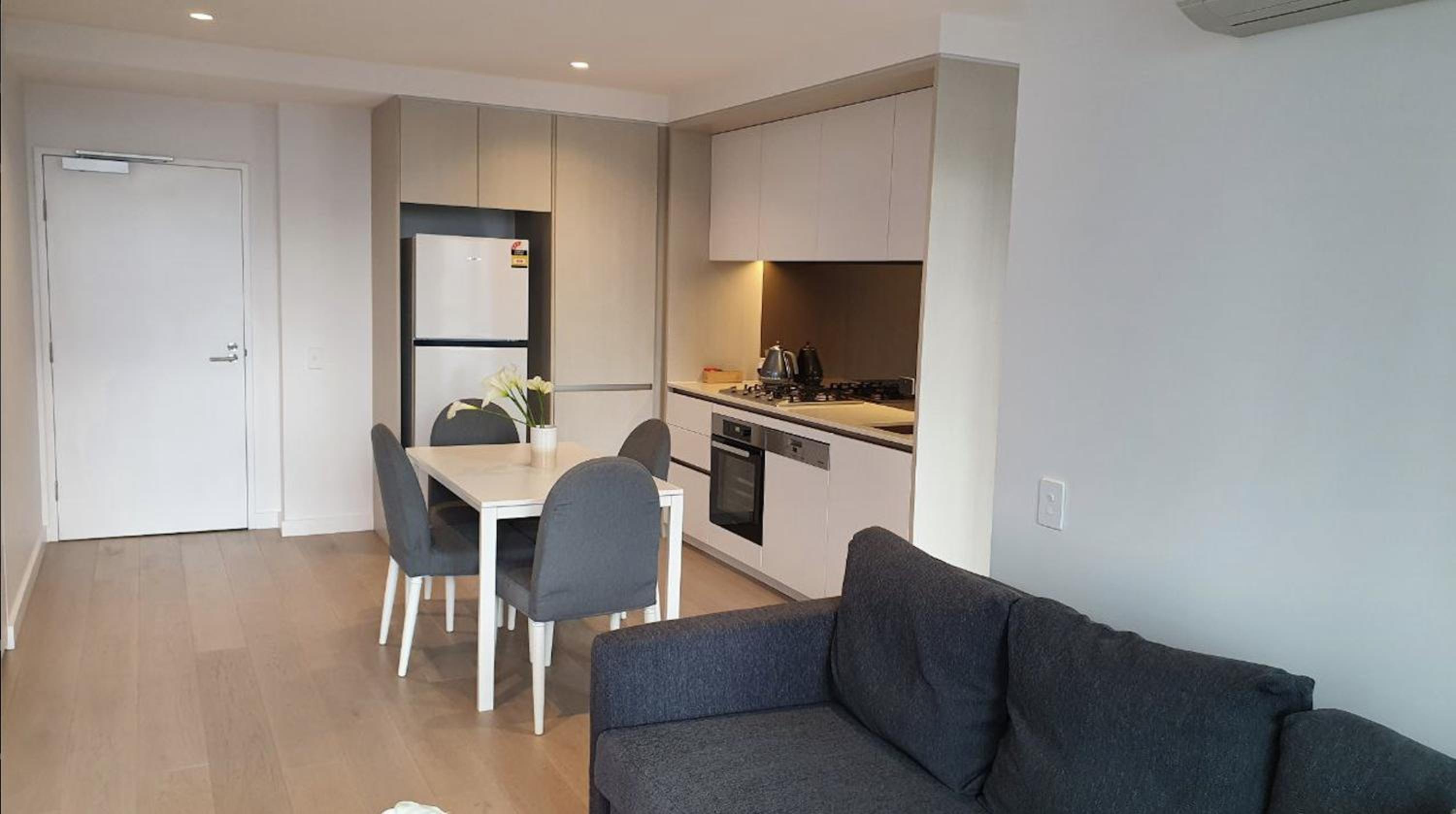 Pars apartments - Melbourne Quarter- unique View of city and Yarra