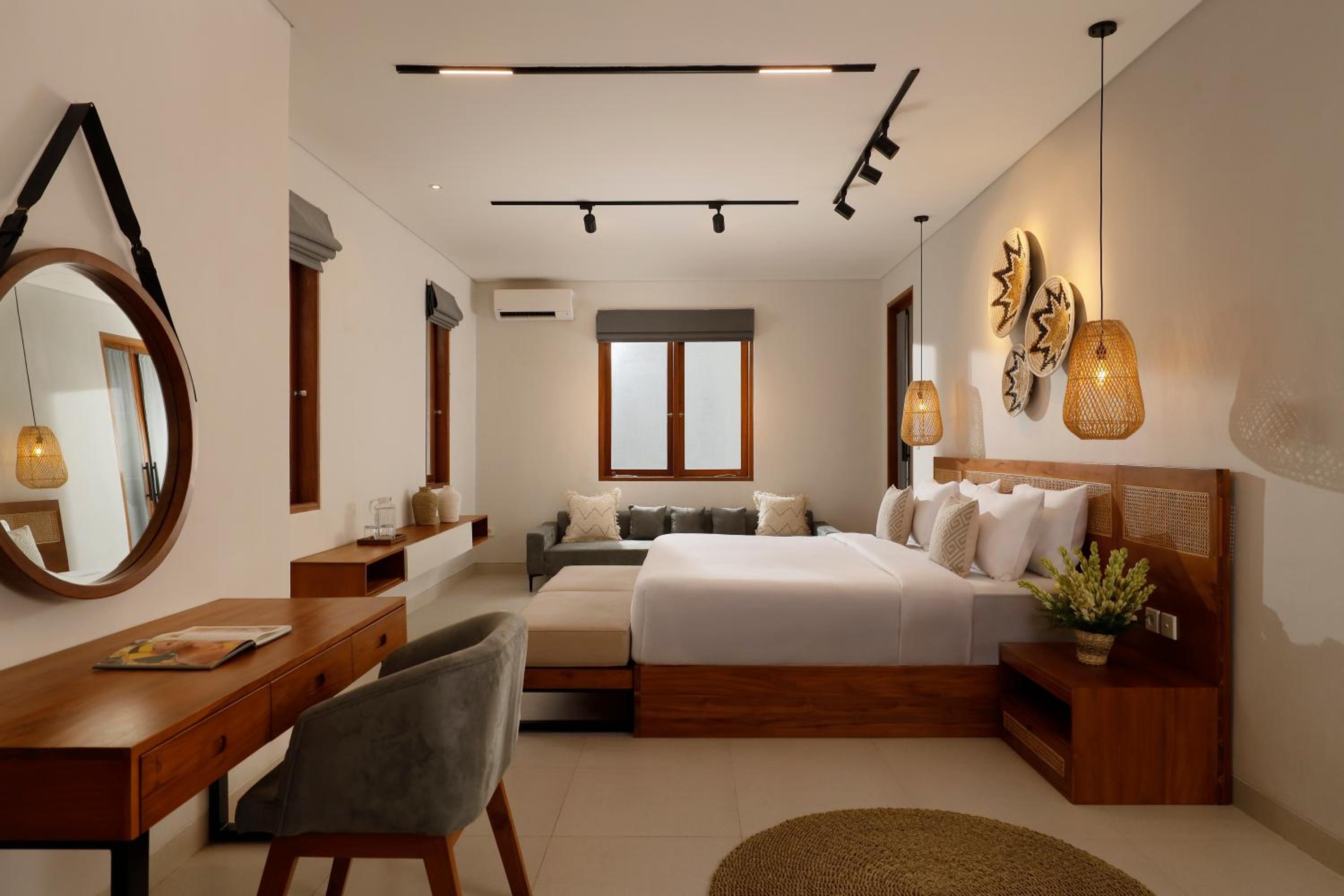 Villa Ananya Seminyak by Nakula view 4