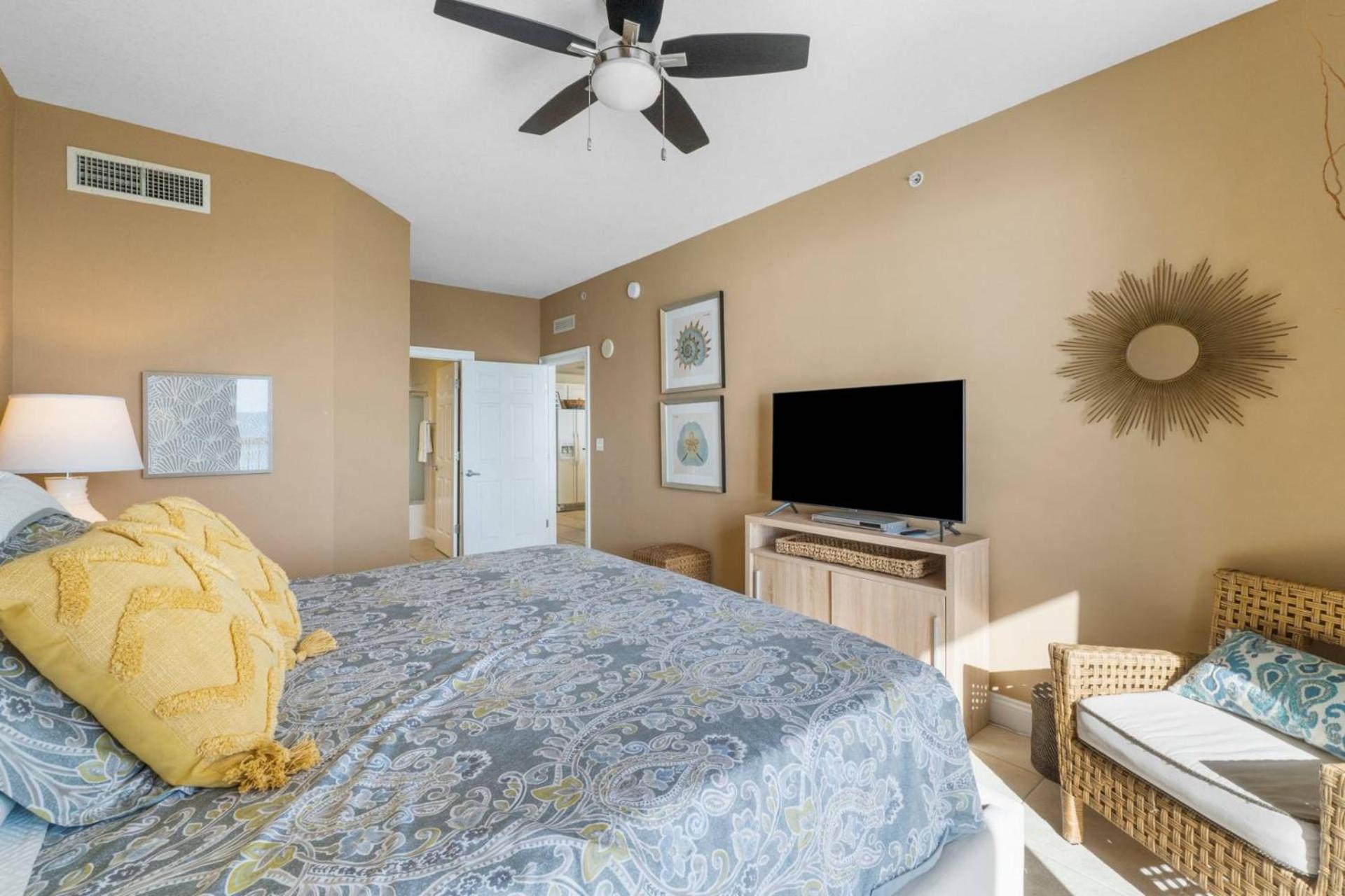 Calypso Resort Tower 1 Unit 1606 (3/2)