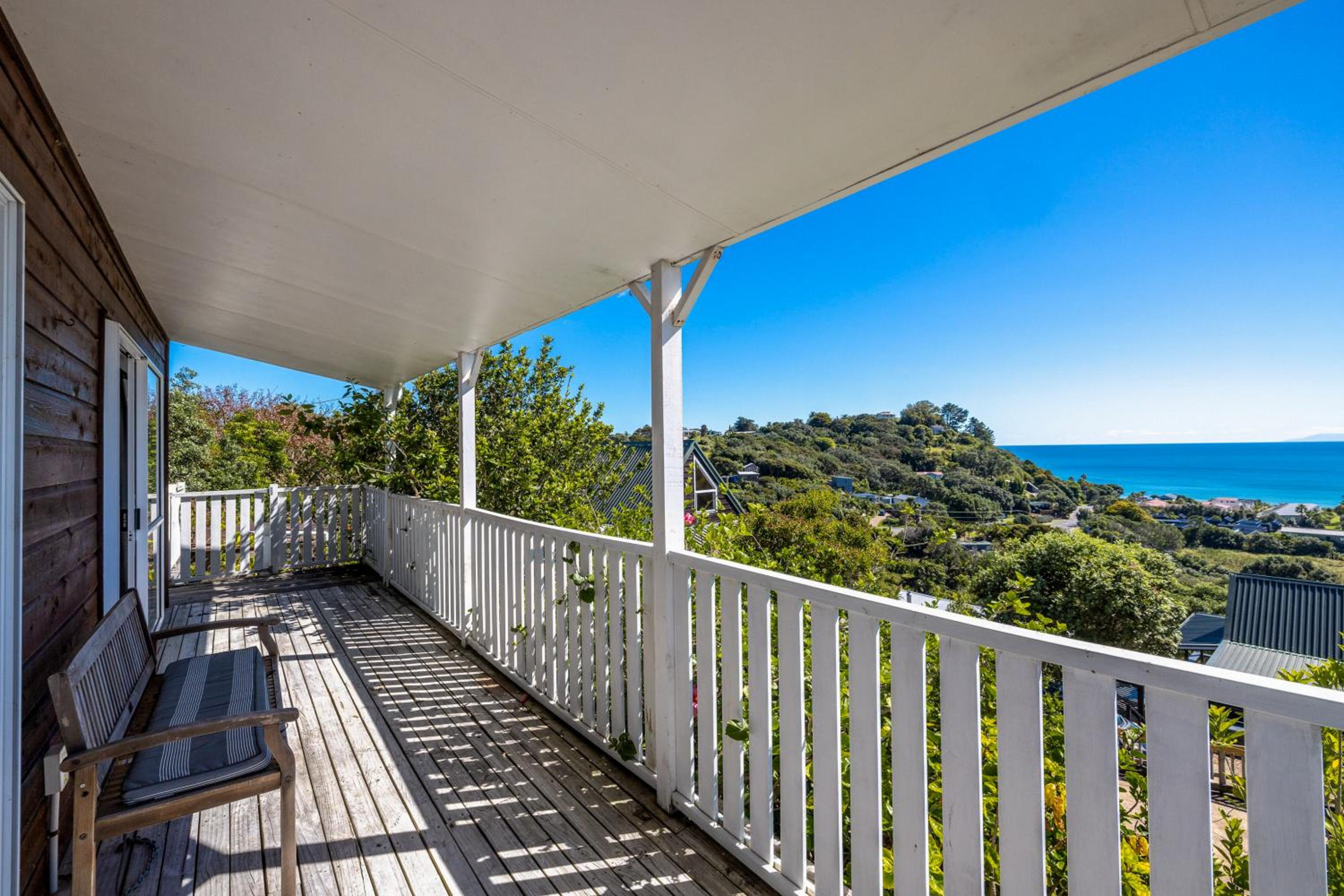 Oceanview Magic - Onetangi Holiday Home