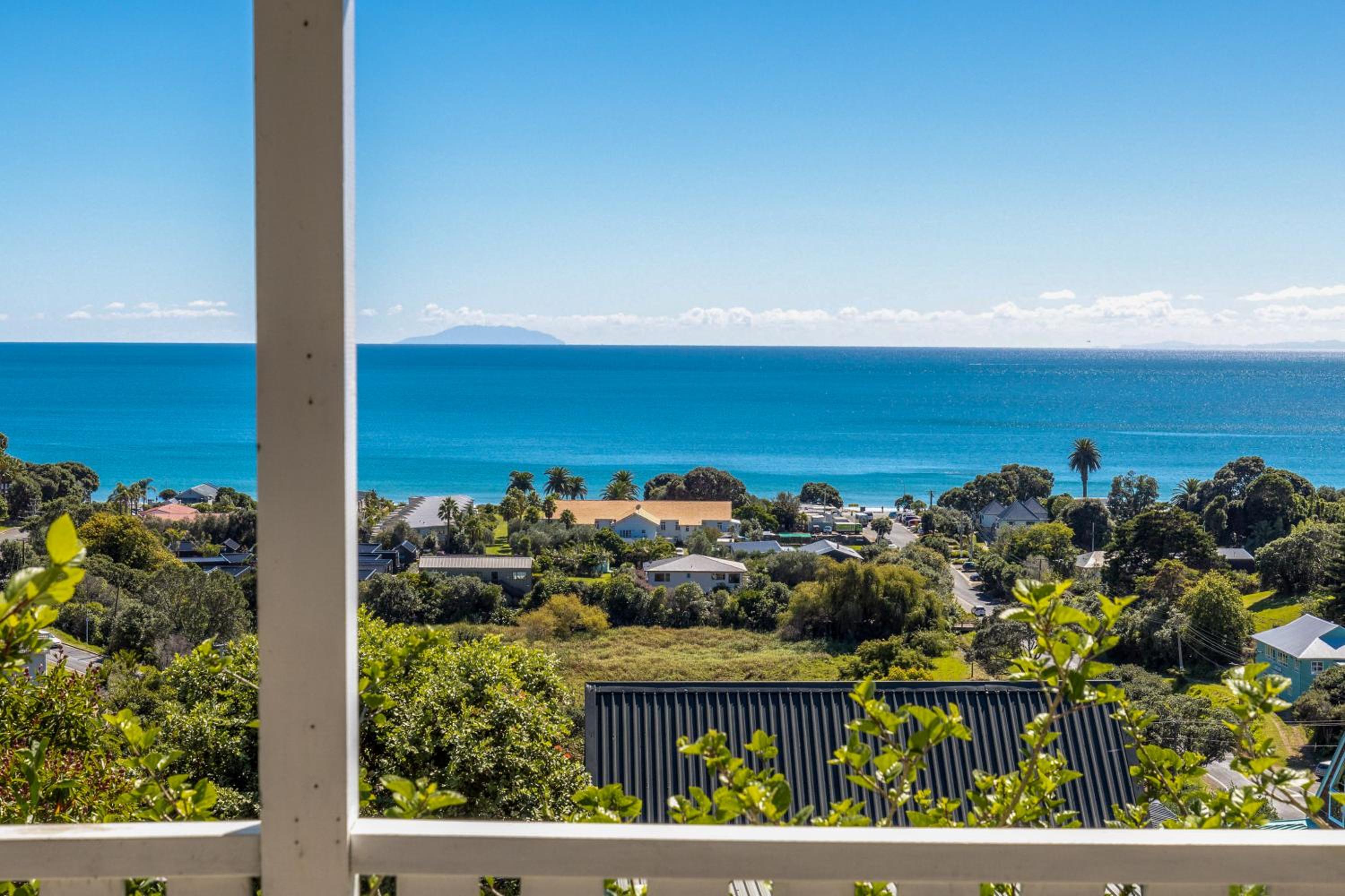 Oceanview Magic - Onetangi Holiday Home