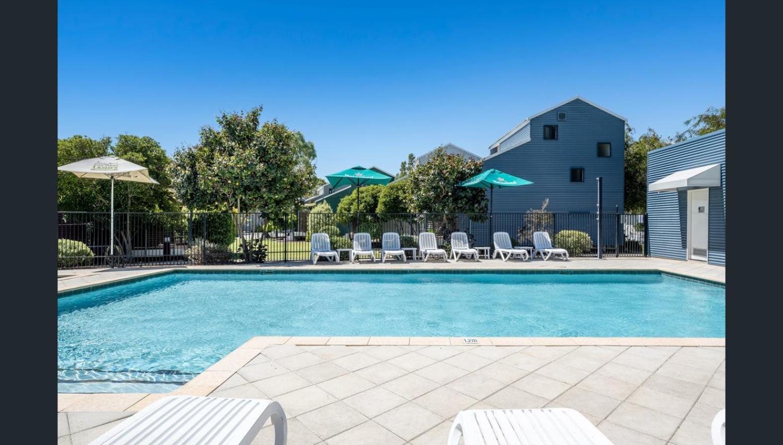 Townhouse 7 - Located at FOOTPRINTS PRESTON BEACH RESORT