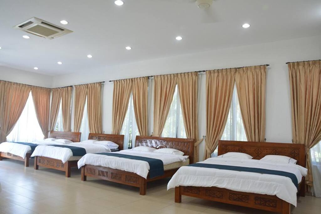Bella Vista Port Dickson Beachfront Villa view 5