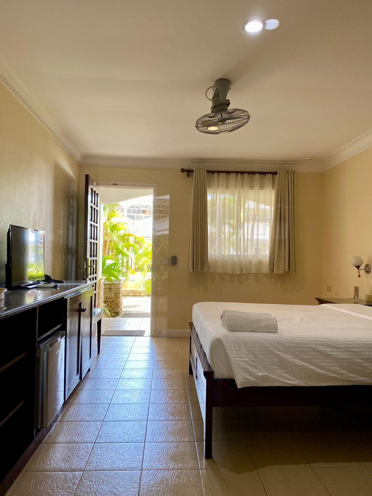 Panglao Regents Park Resort — photo 40