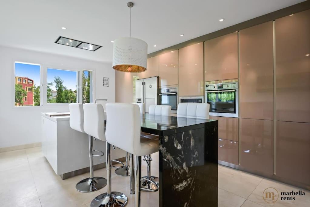 Amazing Villa in Marbella!