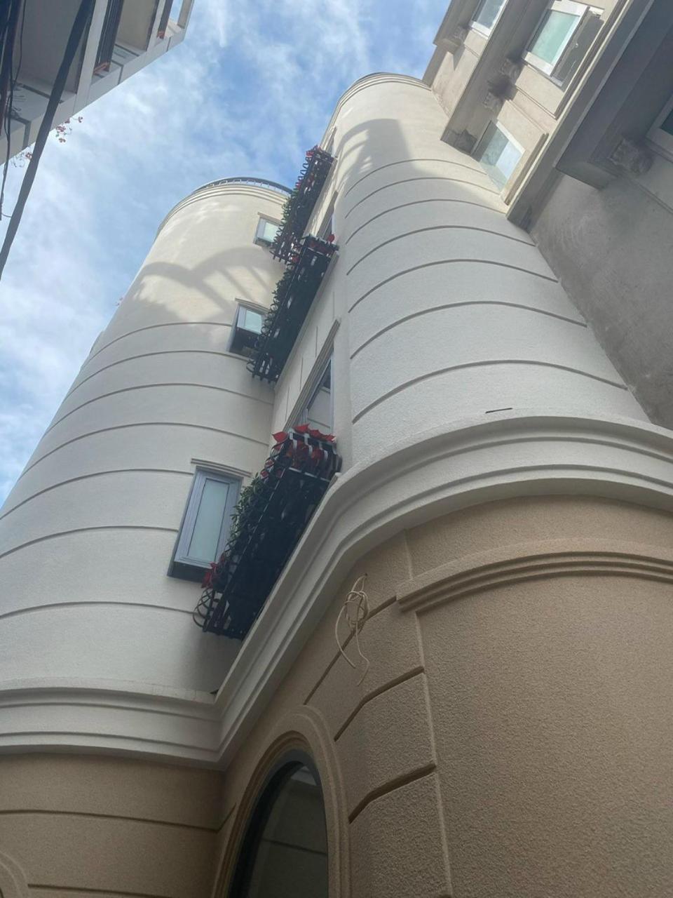 Entire 3BR House in Ho Chi Minh City, D1