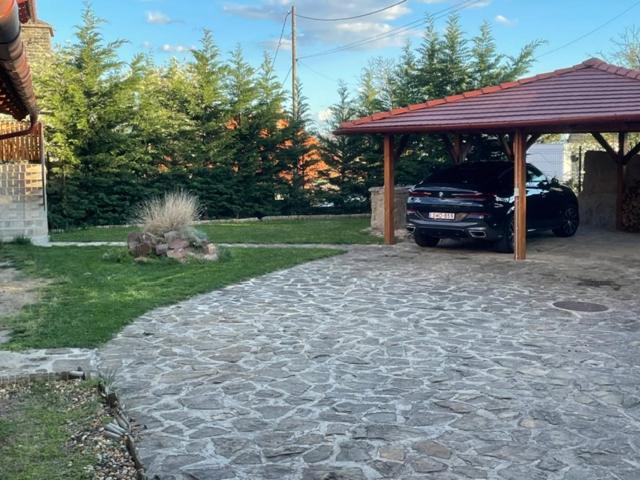 Szögedi Villa