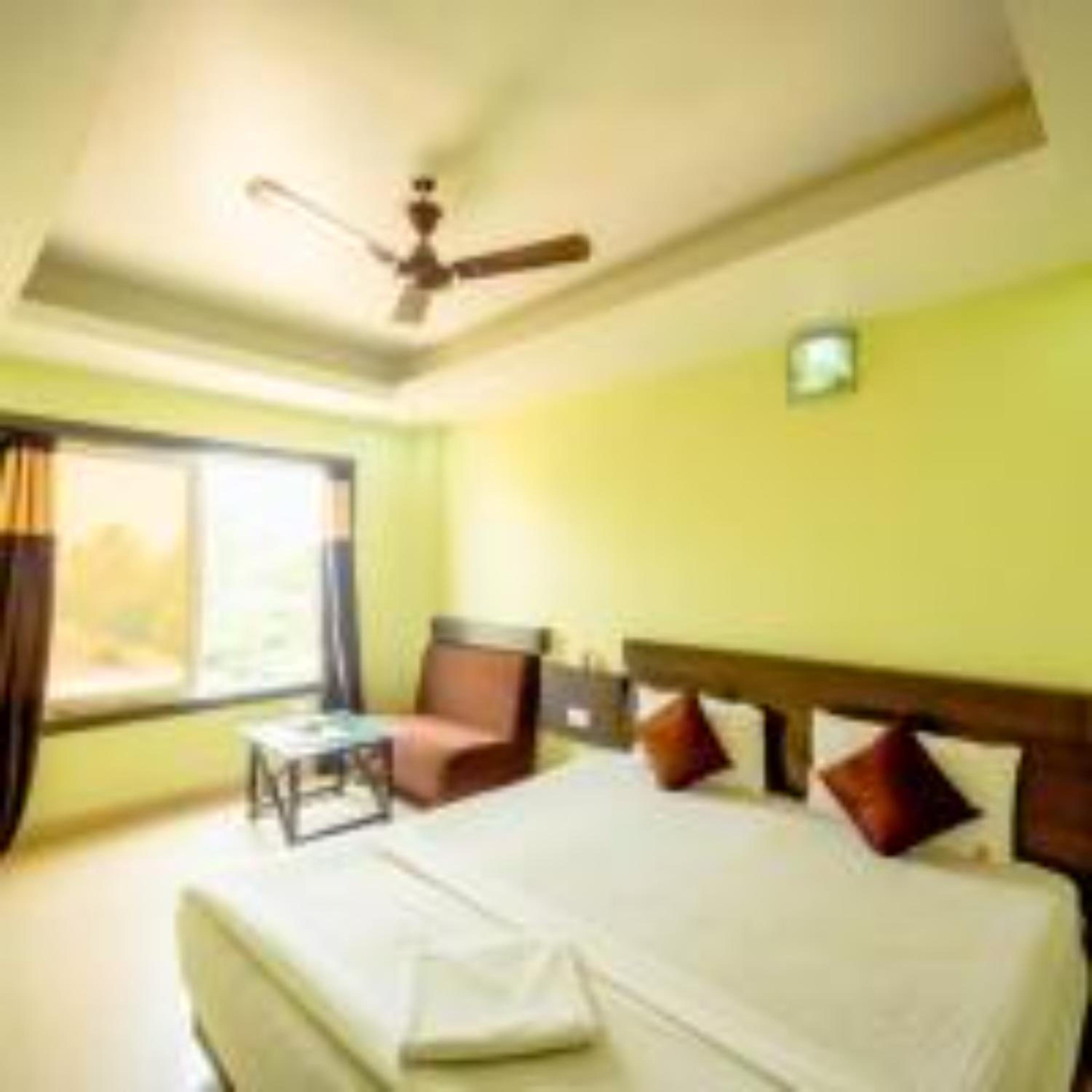 Hotel Deep Gangainn Puri - Side Sea View Hotel-Lift wifi Facilities- By Morservices view 5