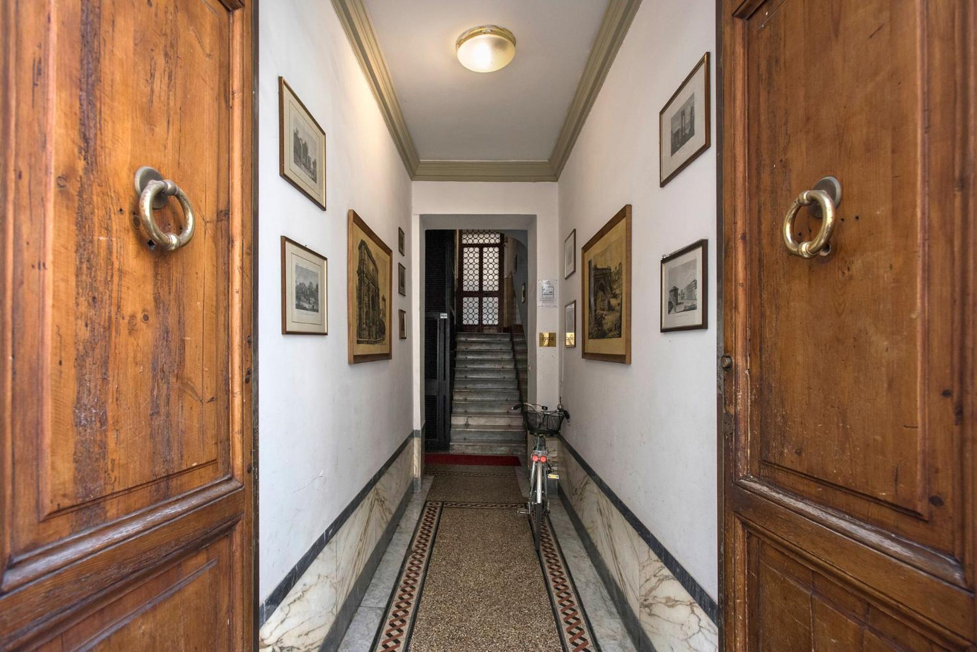 Nettuno Apartment