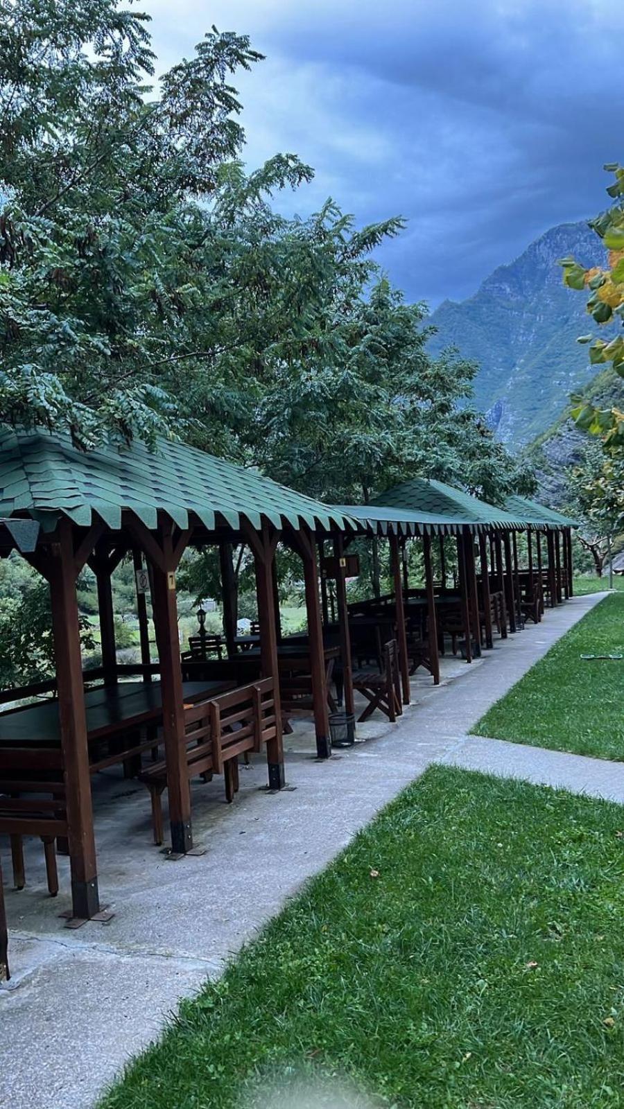 Guesthouse Te Pjerini Selcë-Cem