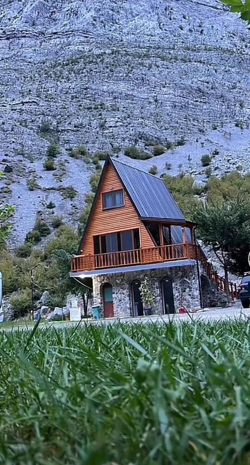 Guesthouse Te Pjerini Selcë-Cem