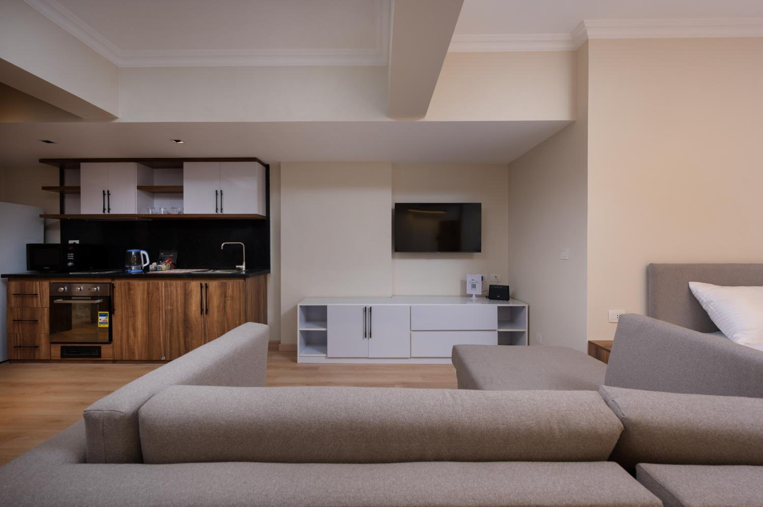 Belvira Residence - Self Check-in, Modern Studio Apartments in New Cairo