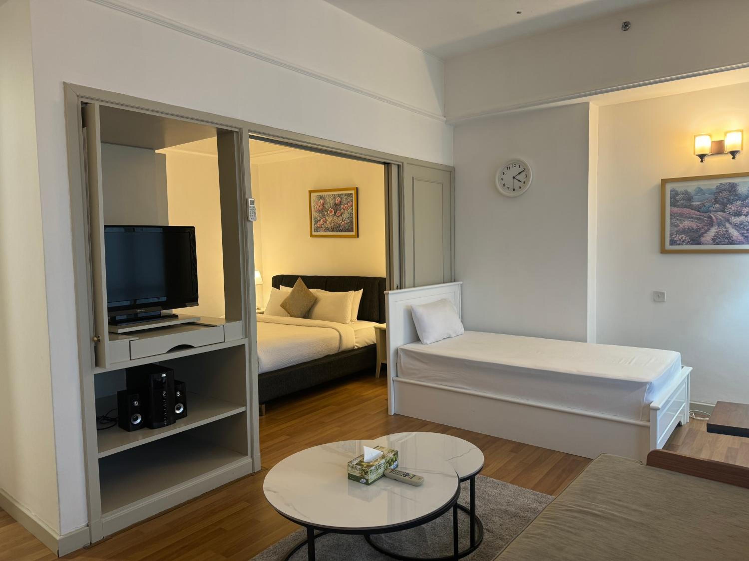 Serviced Apartments at Times Square Kuala Lumpur by Robinsons