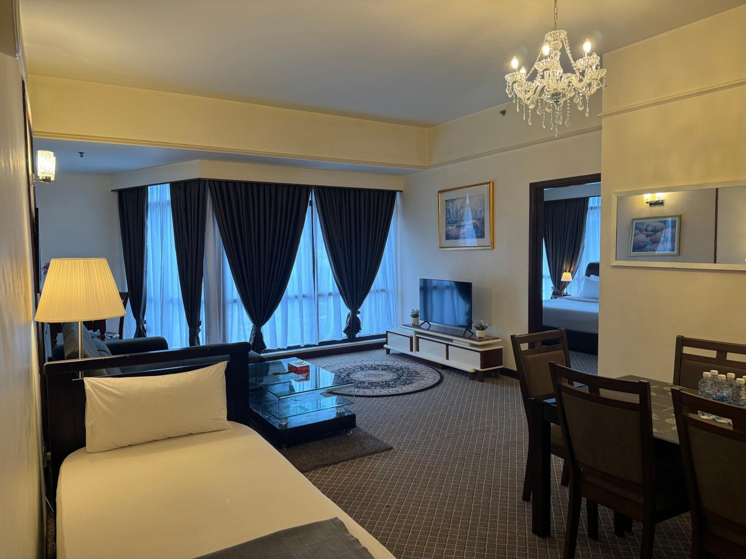Serviced Apartments at Times Square Kuala Lumpur by Robinsons