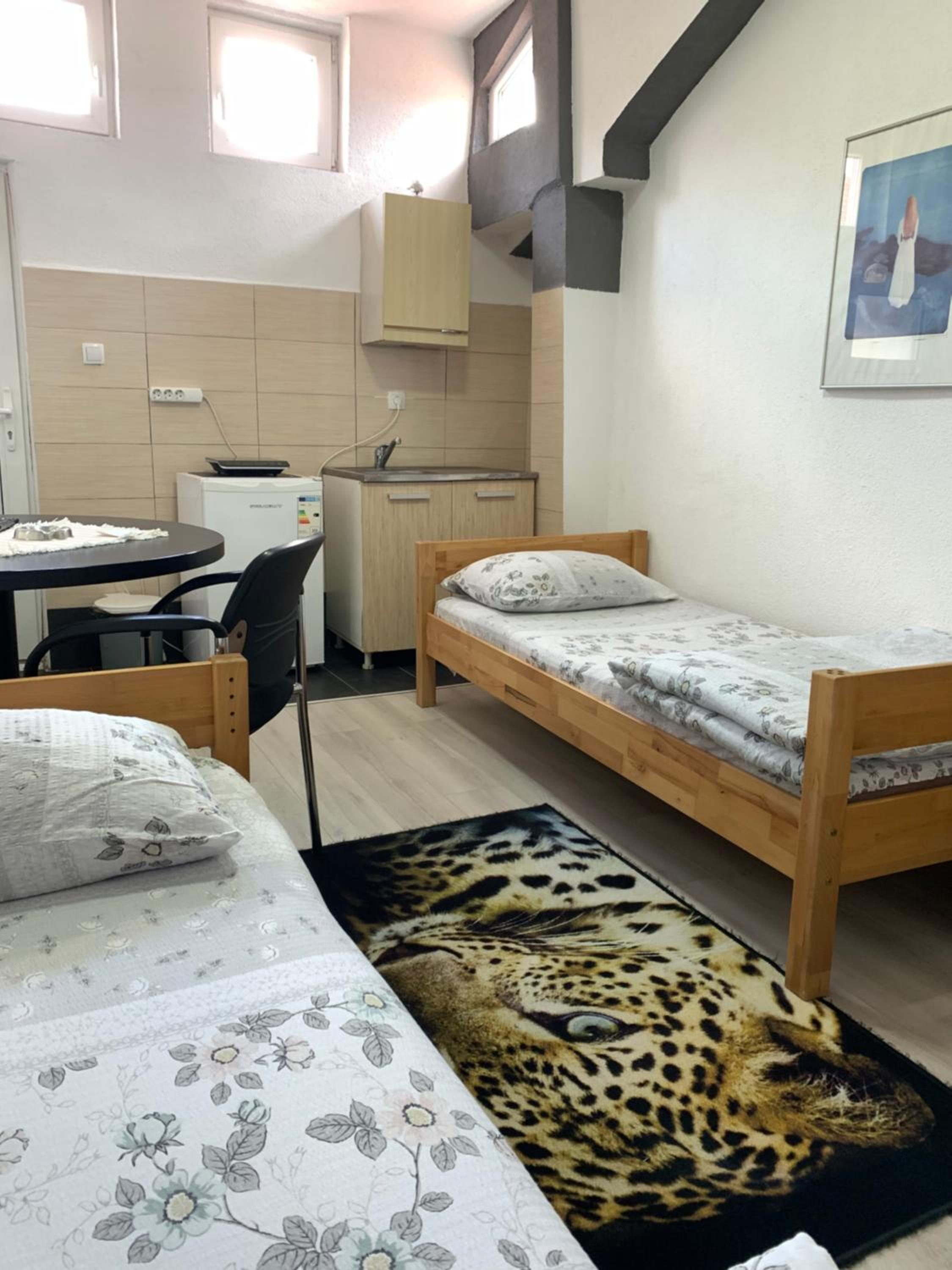 APARTMANI & RESTORAN -S O K O- SJENICA view 5