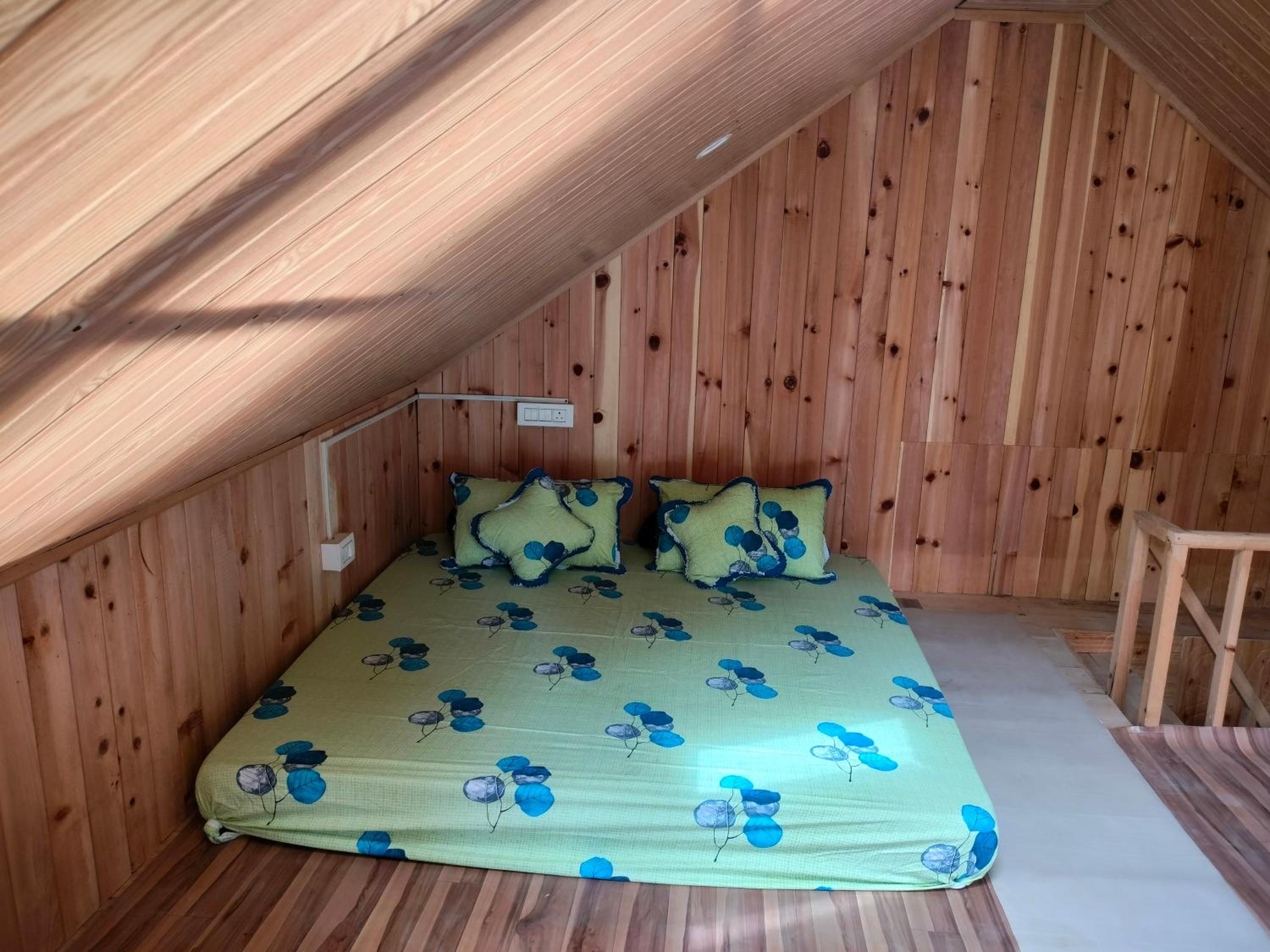 SARITA COTTAGES