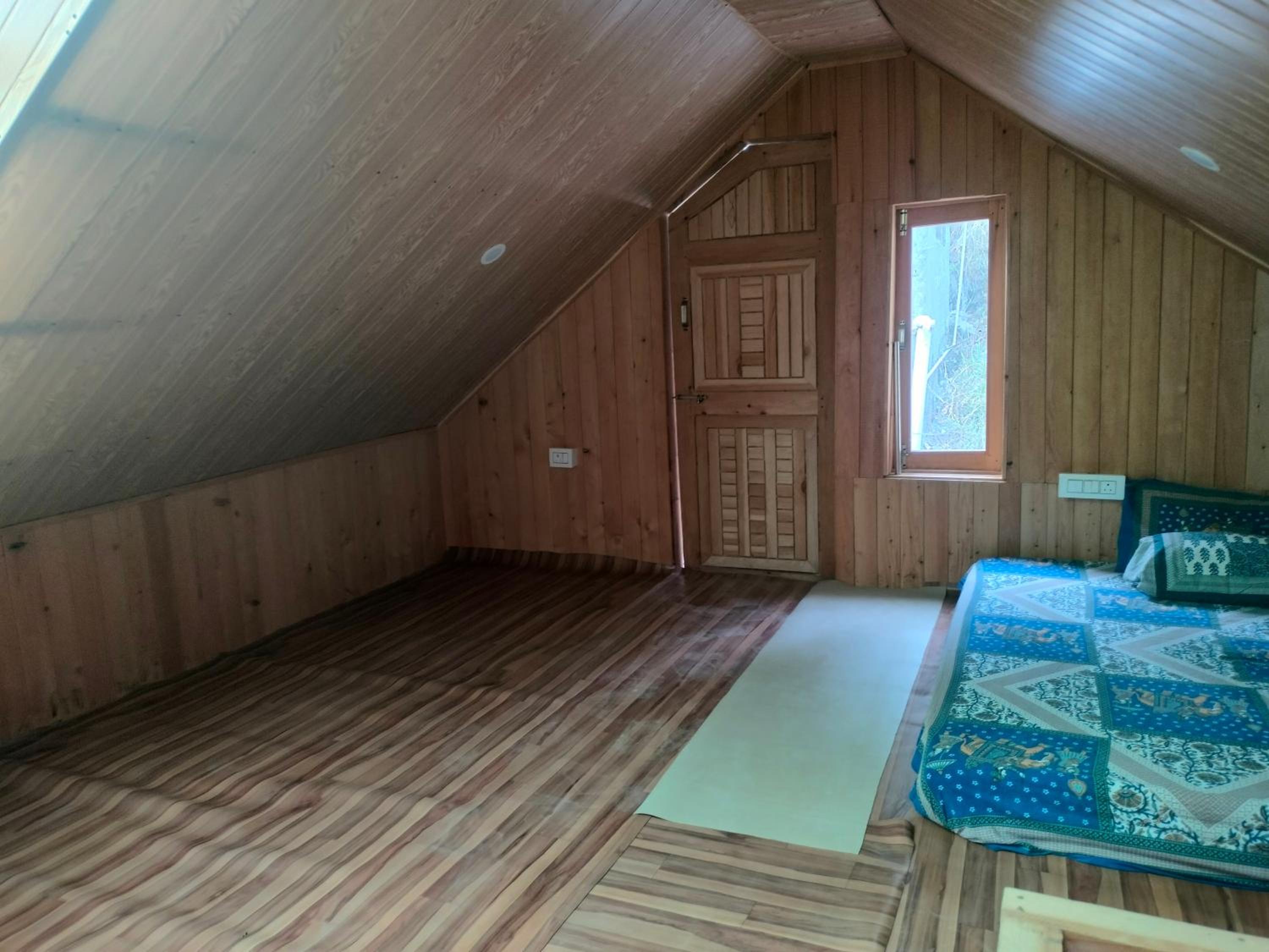 SARITA COTTAGES