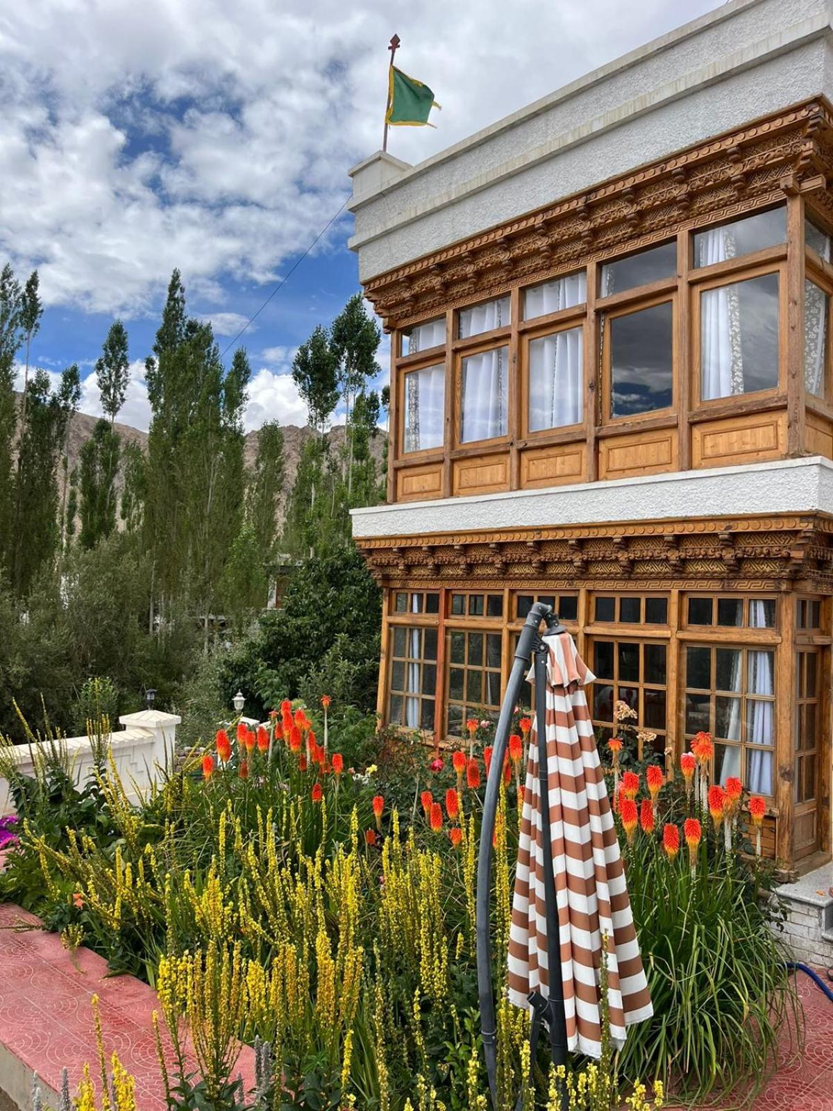 Namra Villa view 5