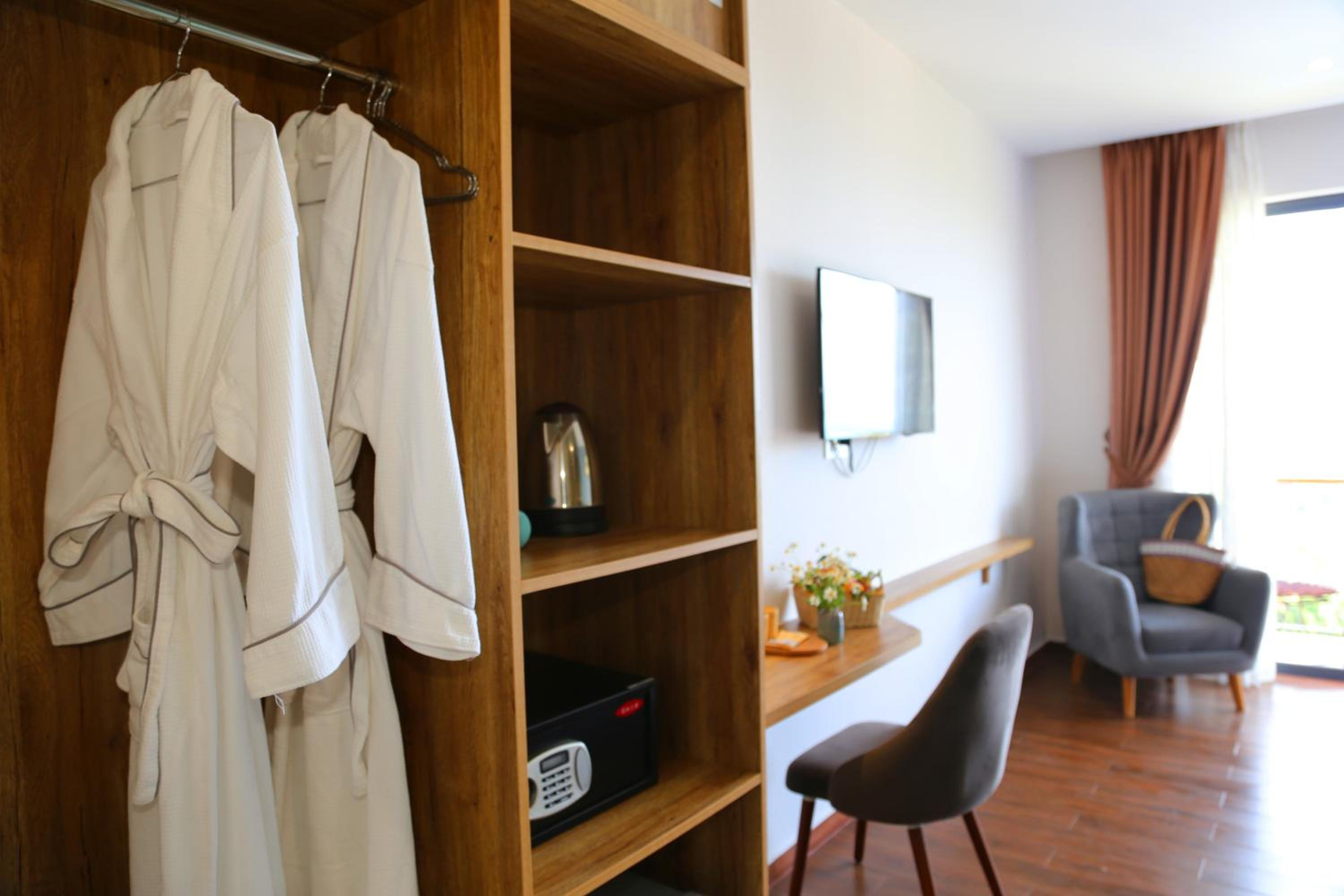 Tom Hill Boutique Resort & Spa - Sea View