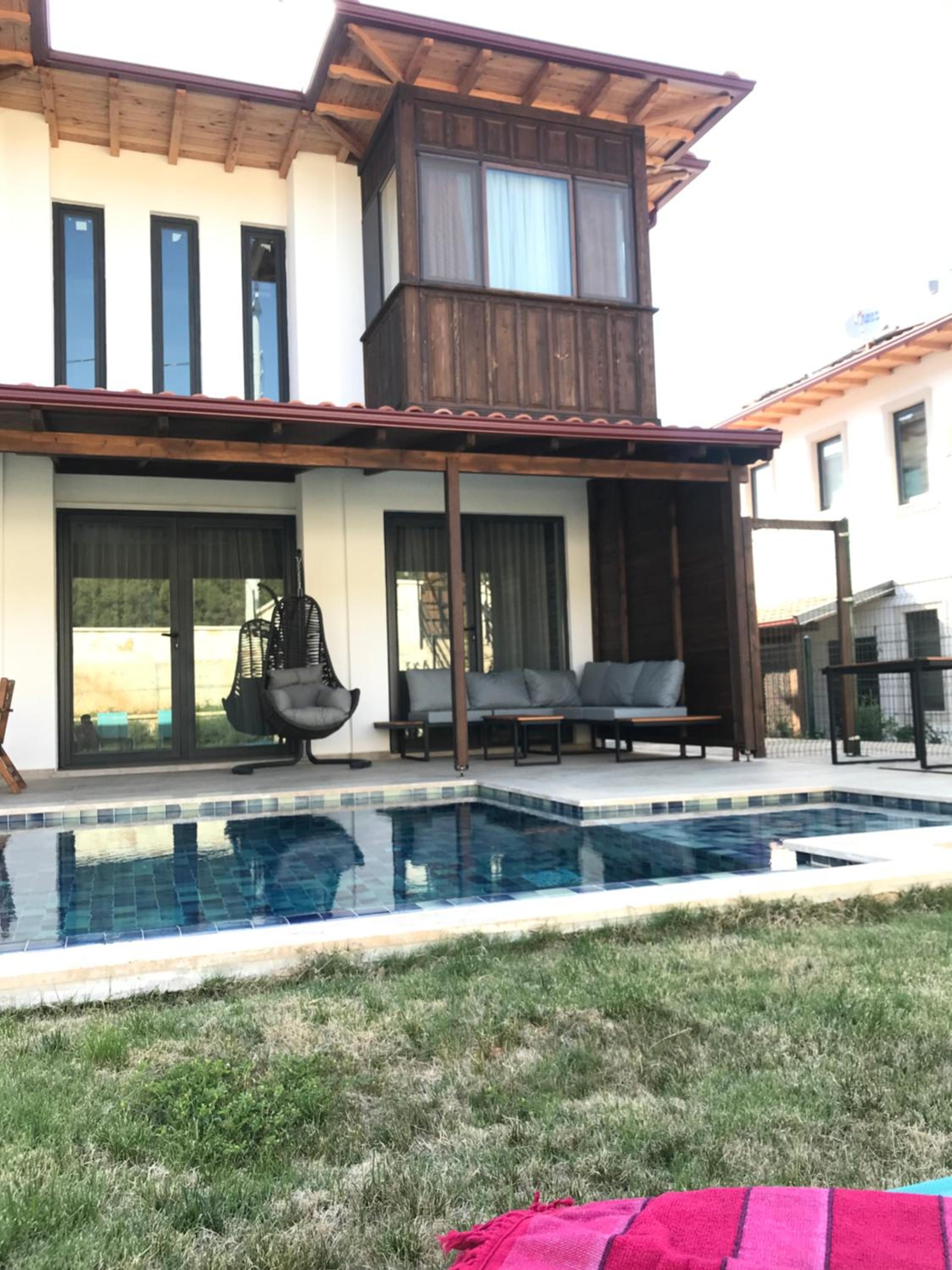 Photo 19