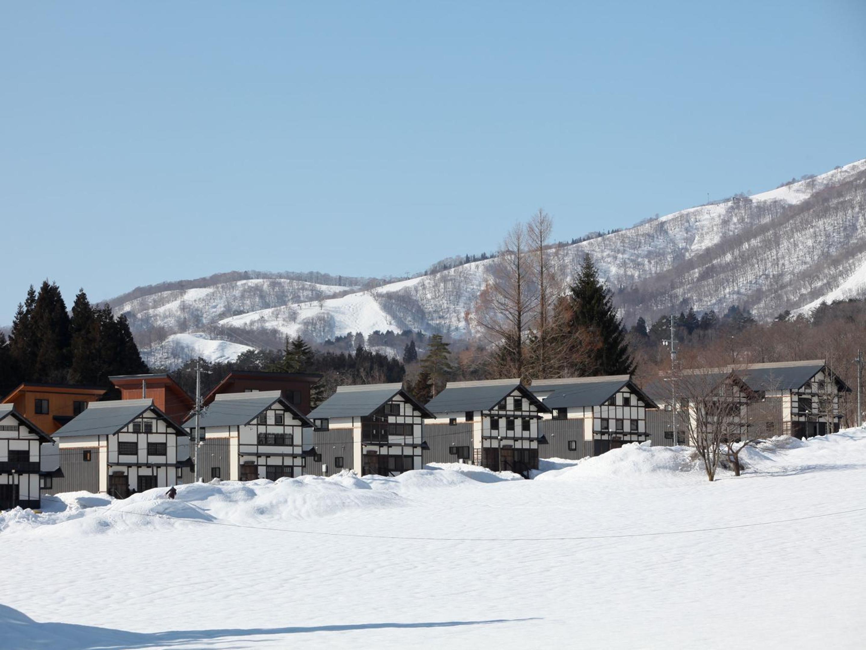 Nagomiya Hirugano