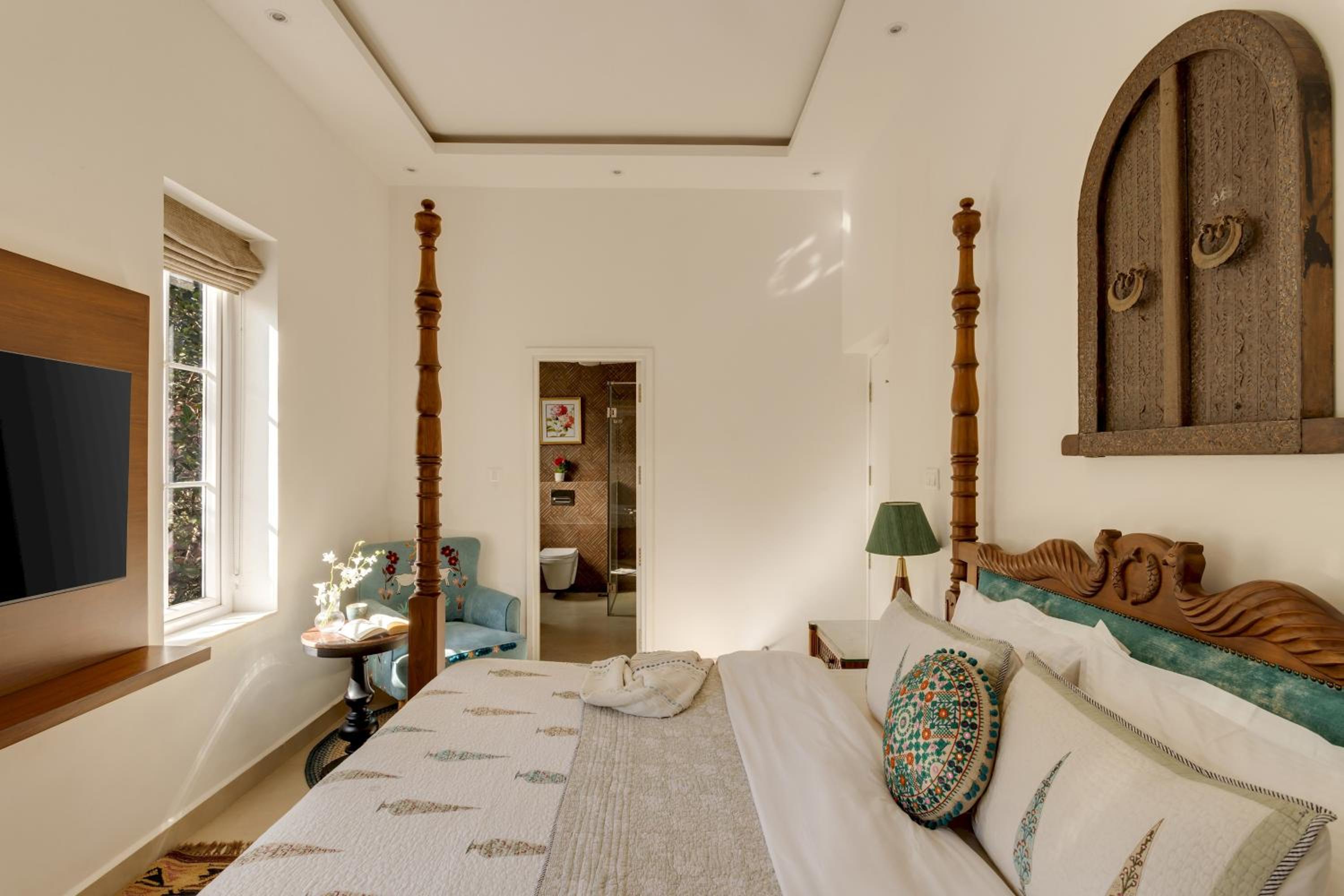 Amanassa 3 4bhk Luxury Villa with pool in Assagao view 3