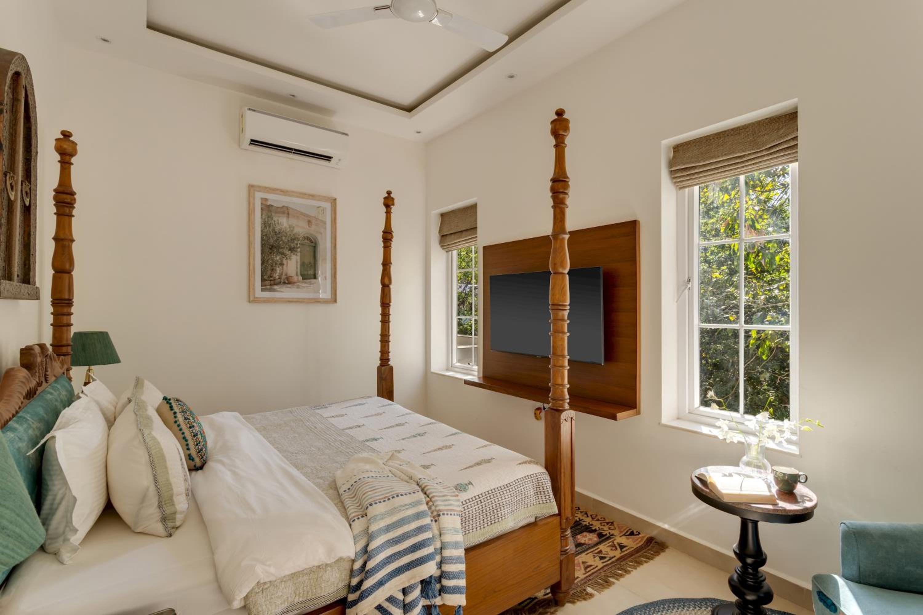 Amanassa 3 4bhk Luxury Villa with pool in Assagao view 4