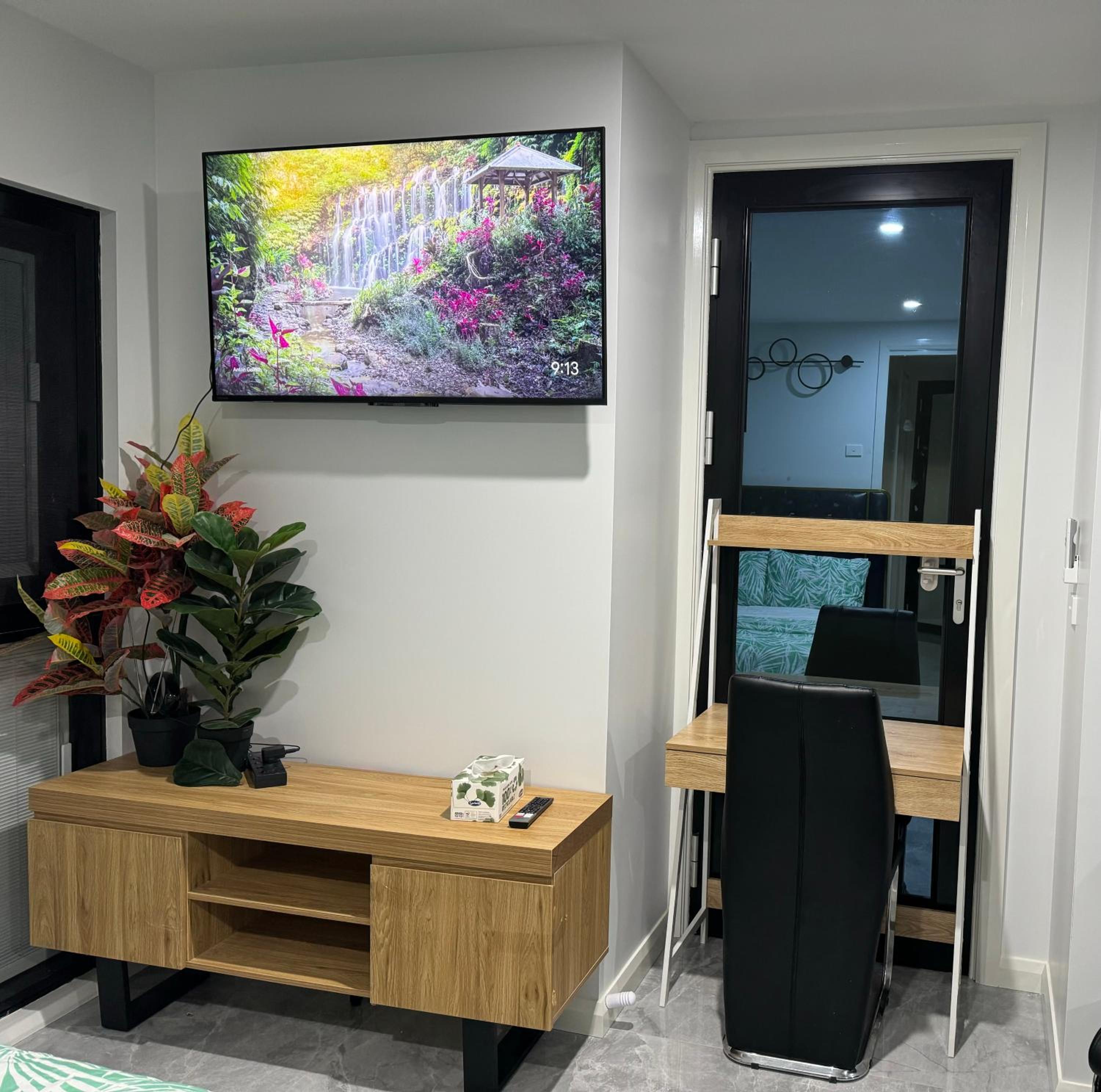 Executive Suite