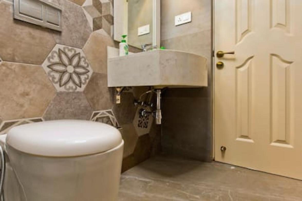 Luxurious Apartment with a Pool near Candolim 6 view 3