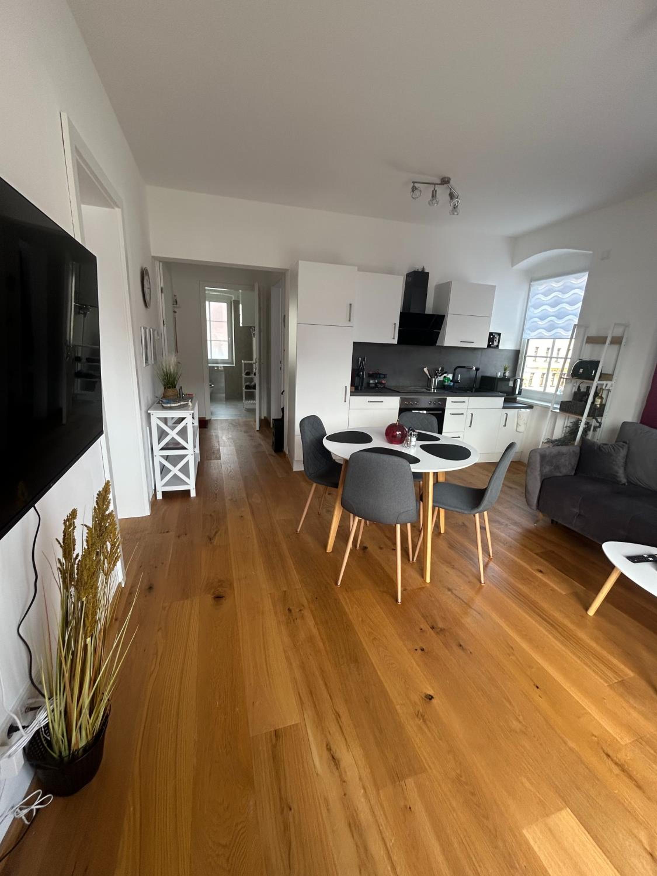 CityLake G23 Apartments City 1 Stock - Lake 2 Stock kostenlose Parkmöglichkeit !!