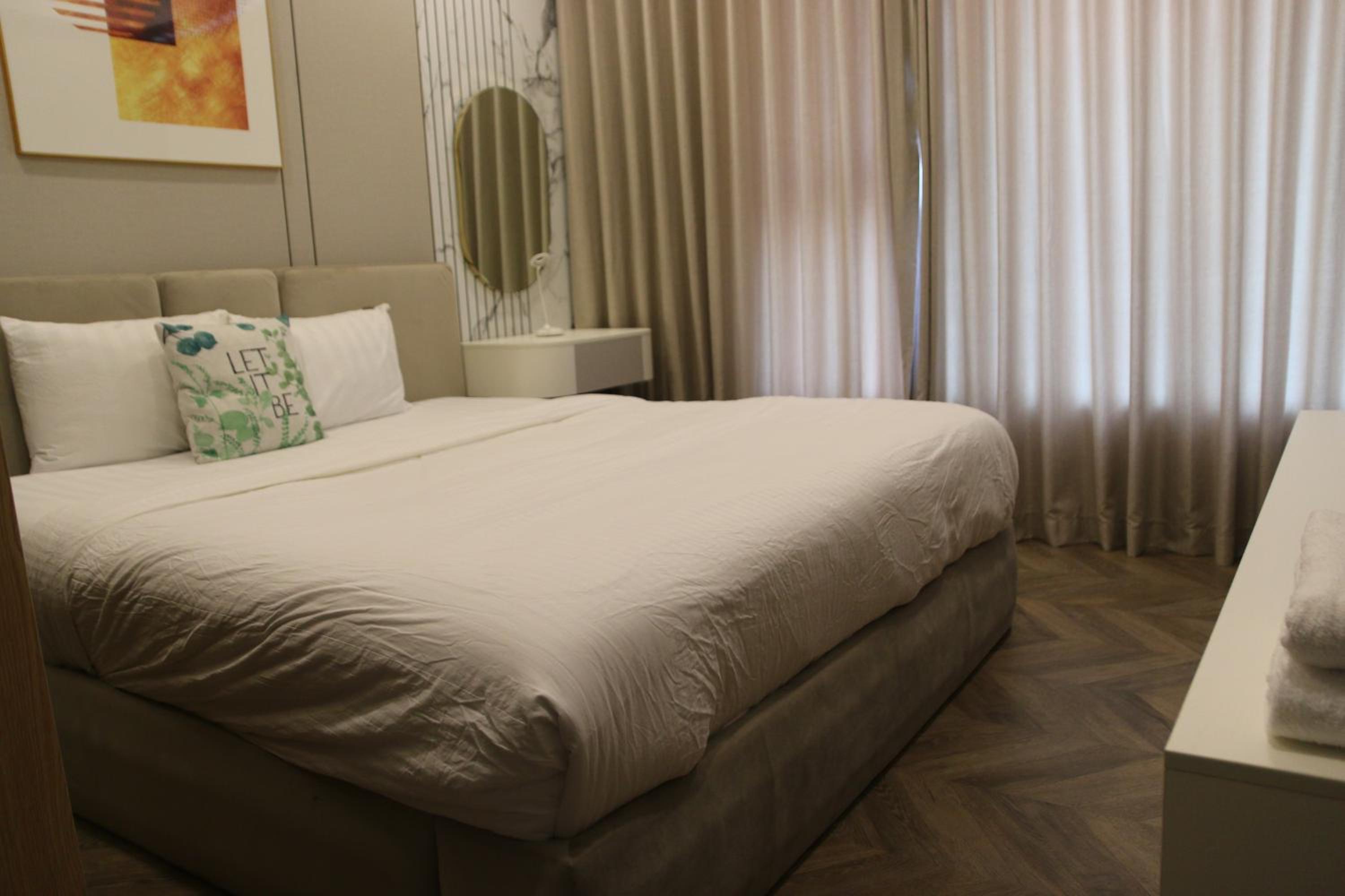 AlaHome 2Br M8 Midtown