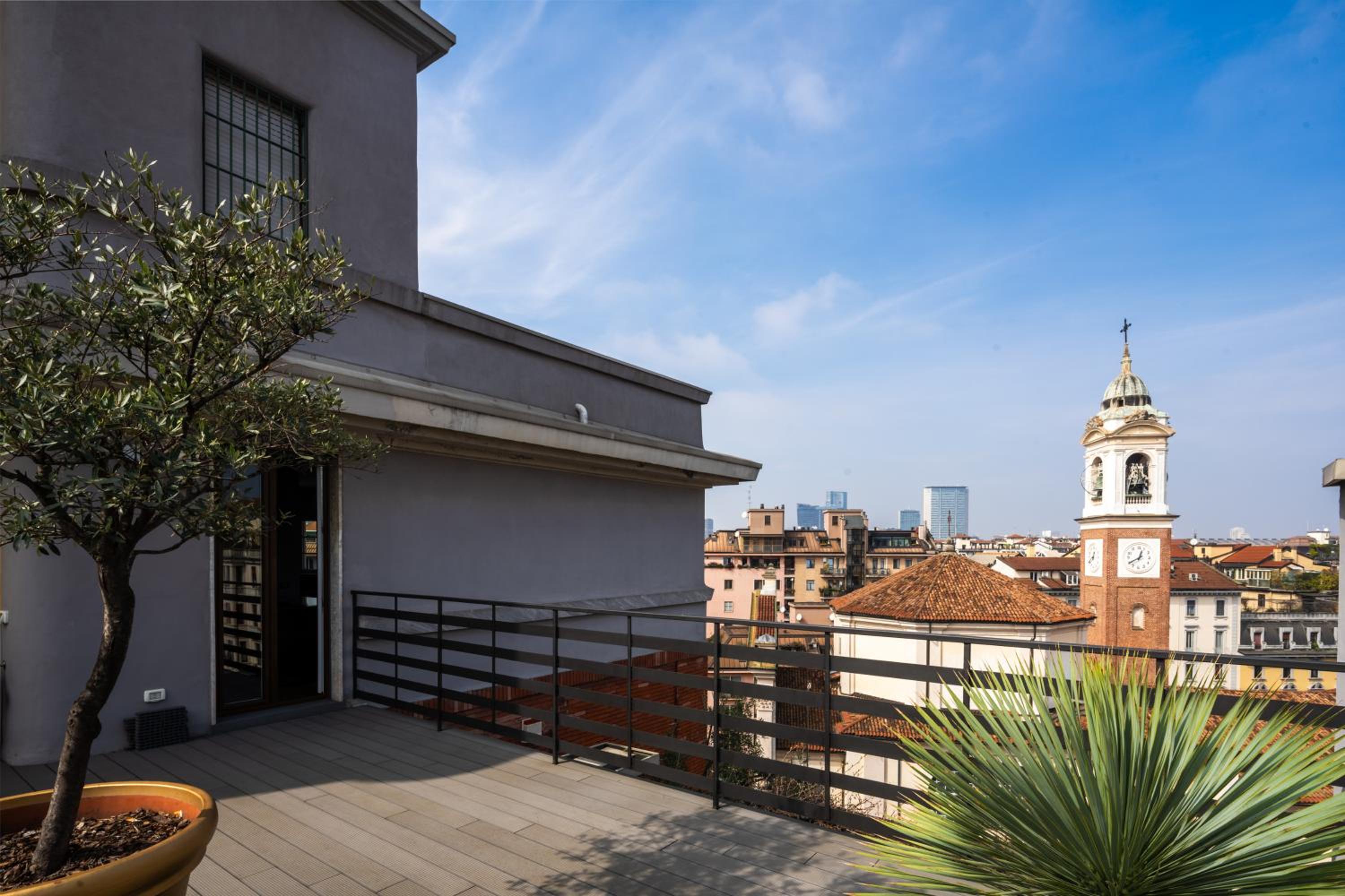 Cadamosto Art Penthouse with Terrace R&R