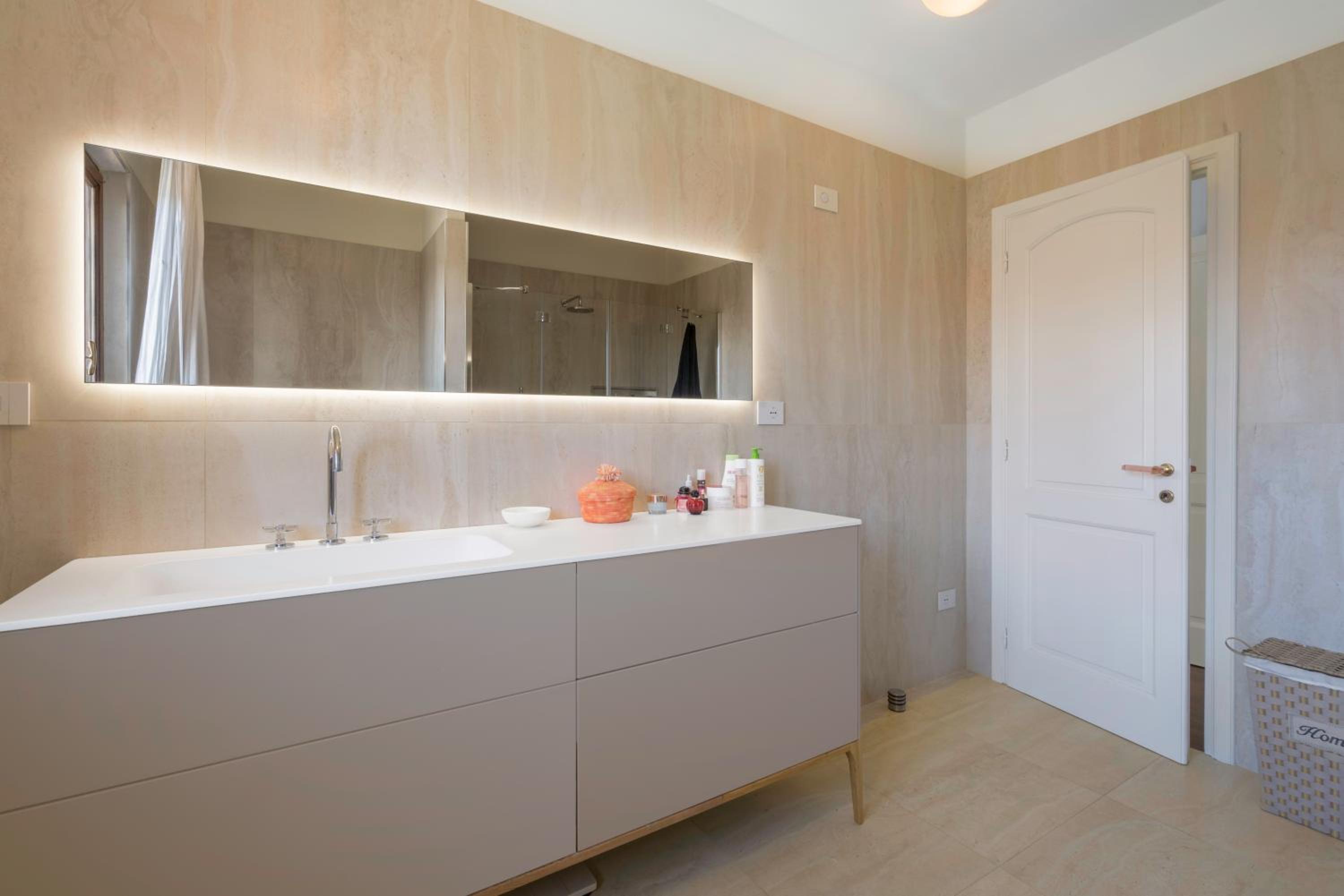 Villa Le Fontanelle In Forte Dei Marmi With Ac
