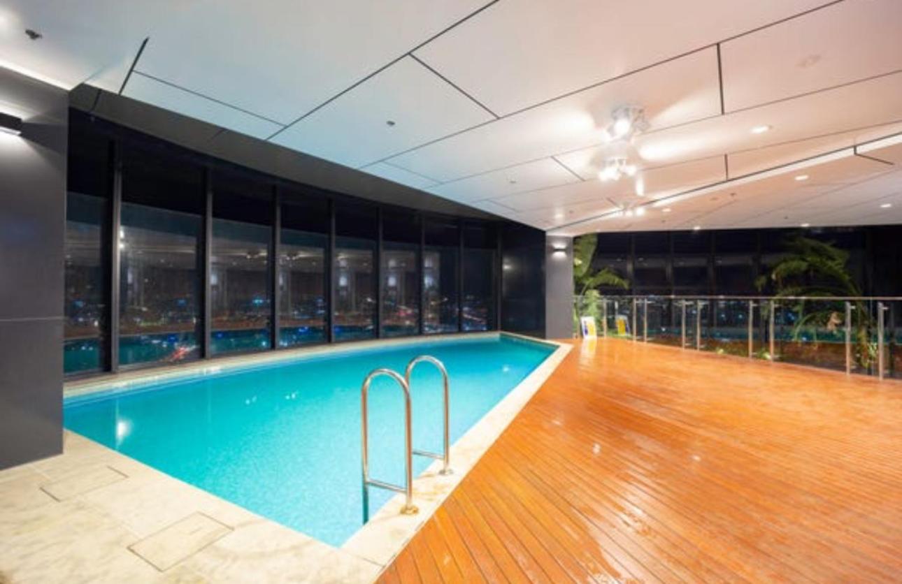 Boutique Brisbane City Apartment