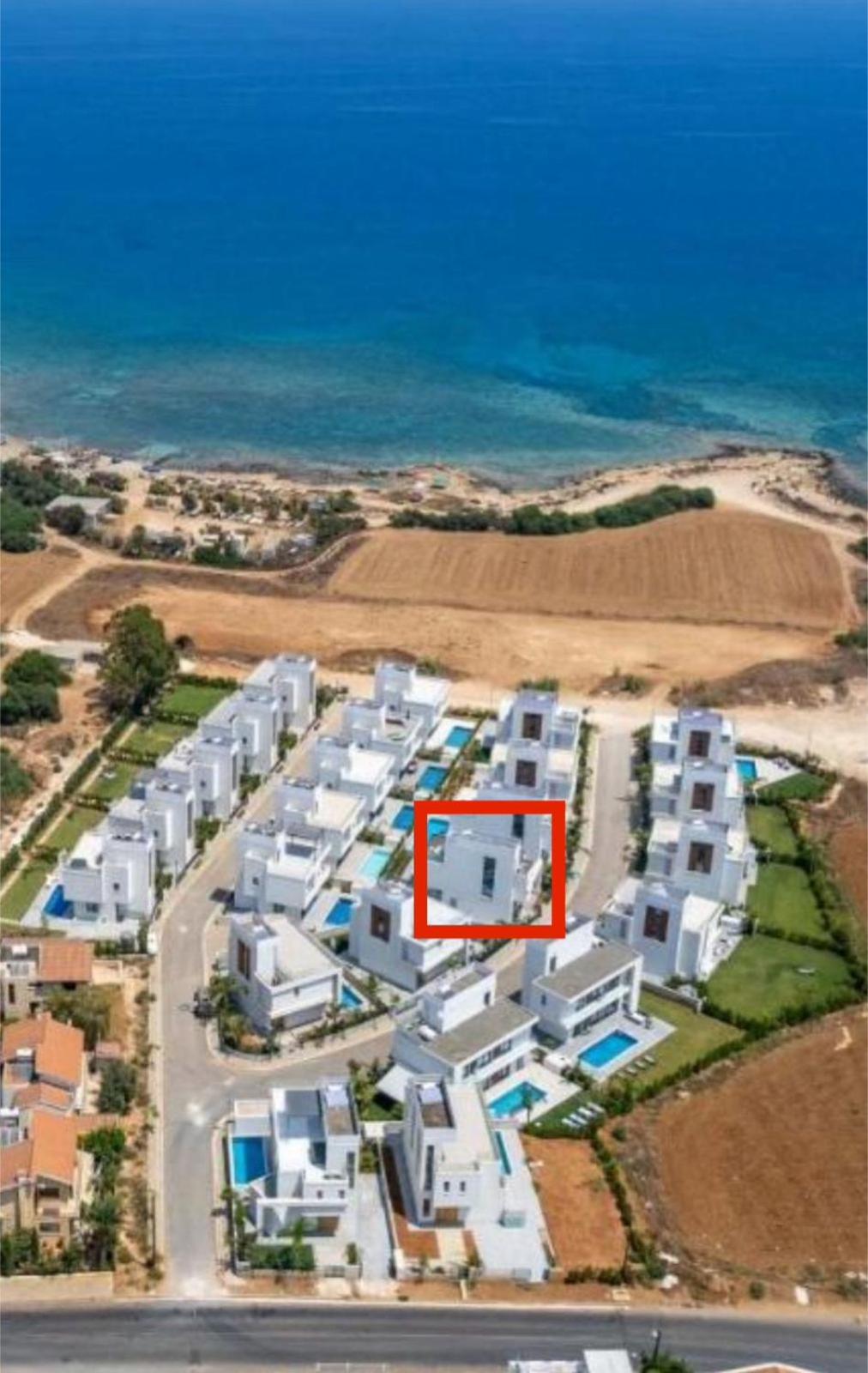 By The beach Villa 3