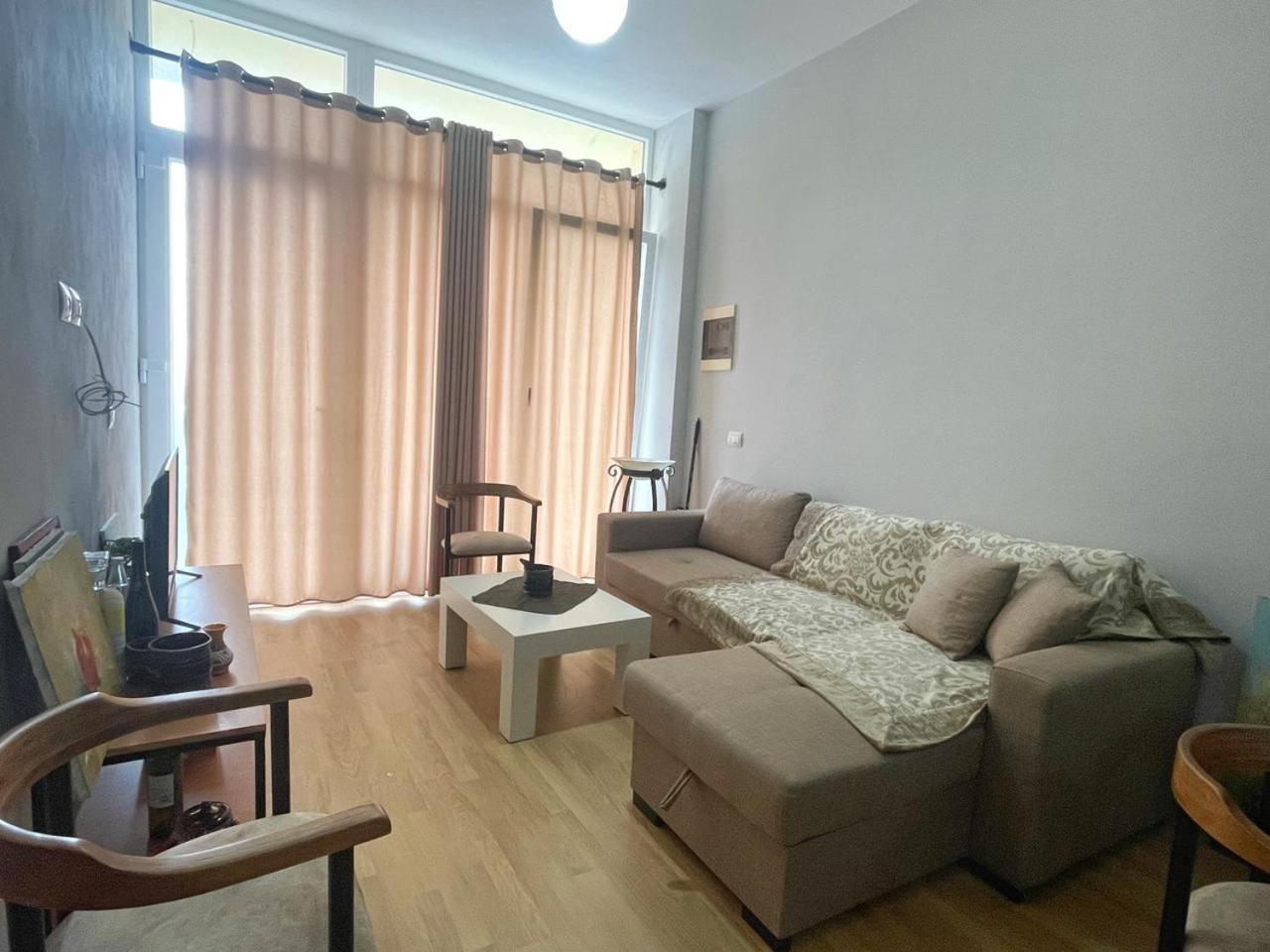 Alex Apartment