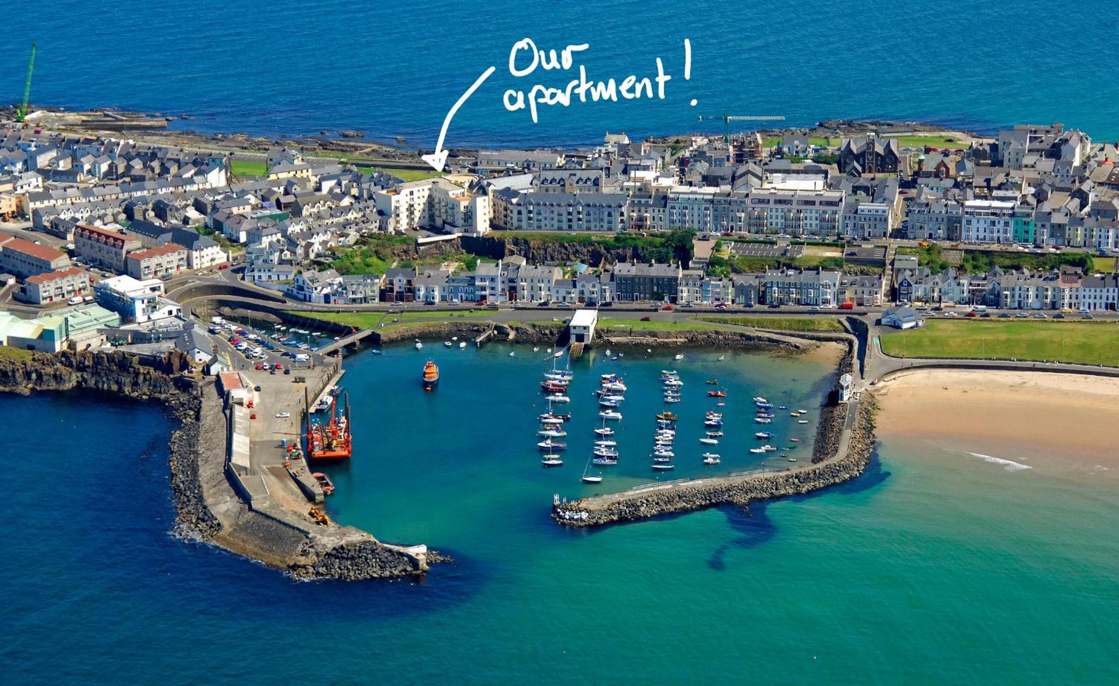 Apt3, No 2 Antrim Gardens, Portrush with Seaview view 2