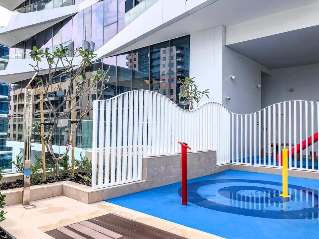 Stella Maris, Dubai Marina - Mint Stay