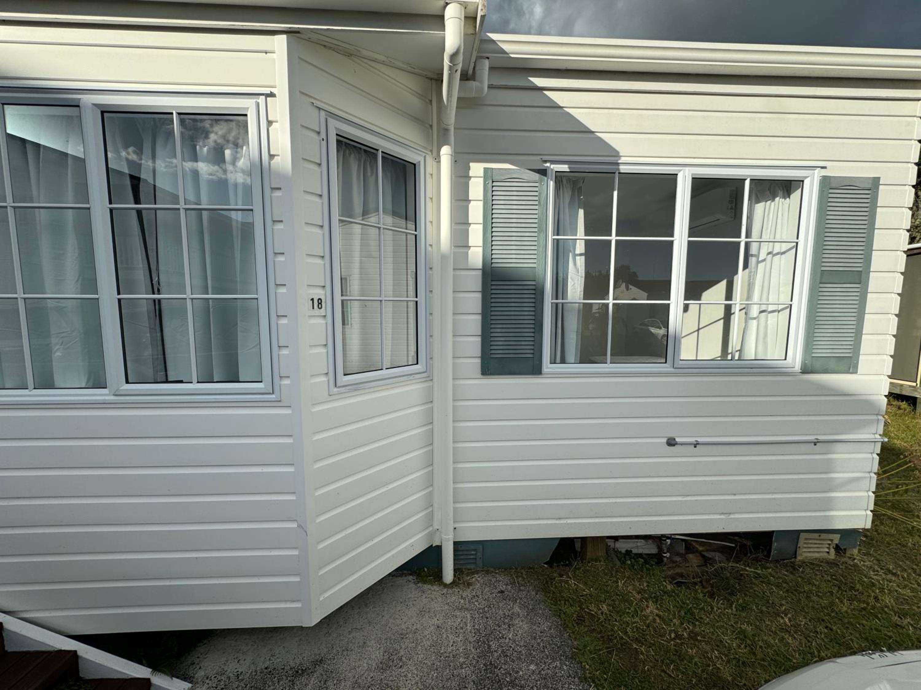Beach Bach Paihia view 5
