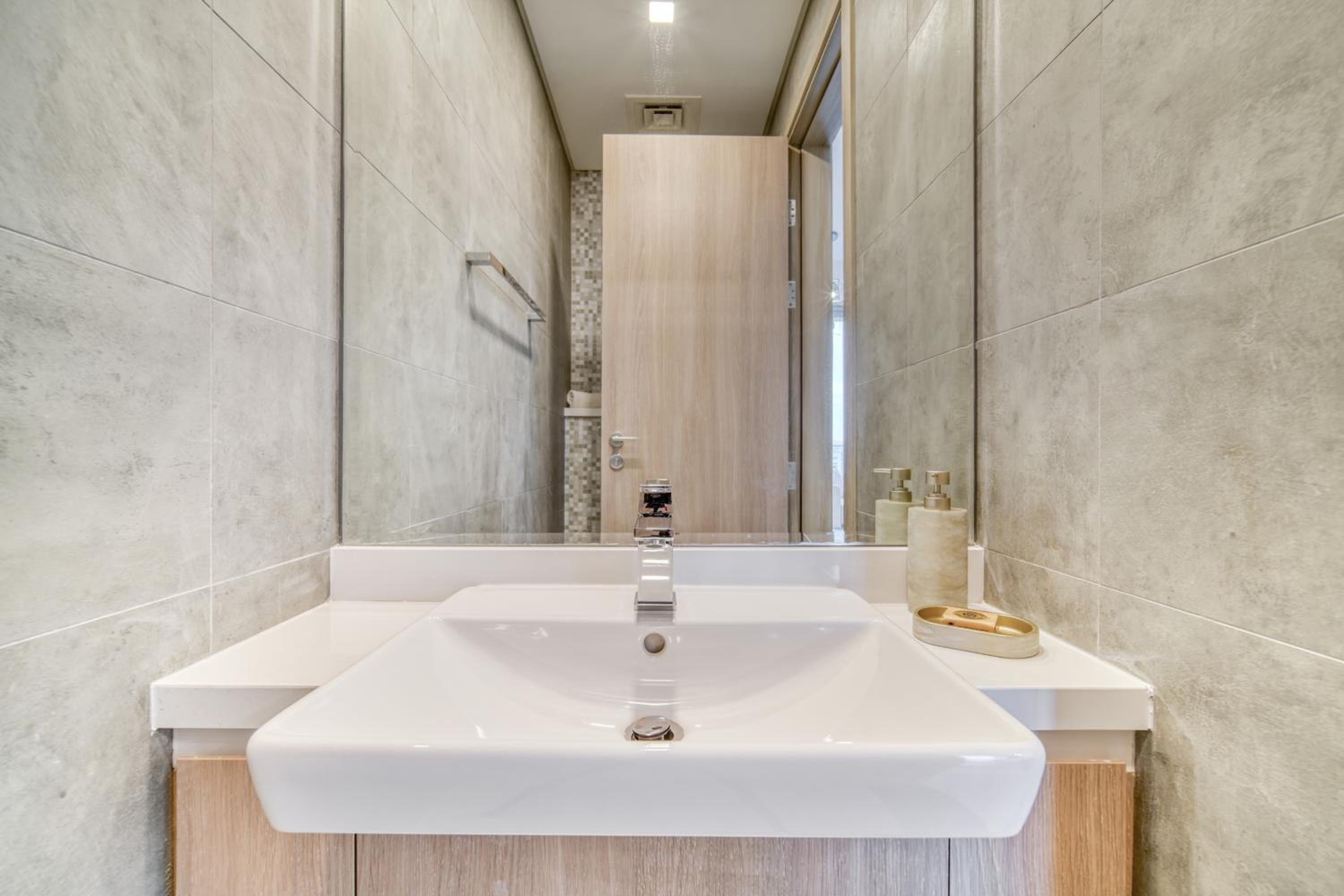 Stella Maris, Dubai Marina - Mint Stay